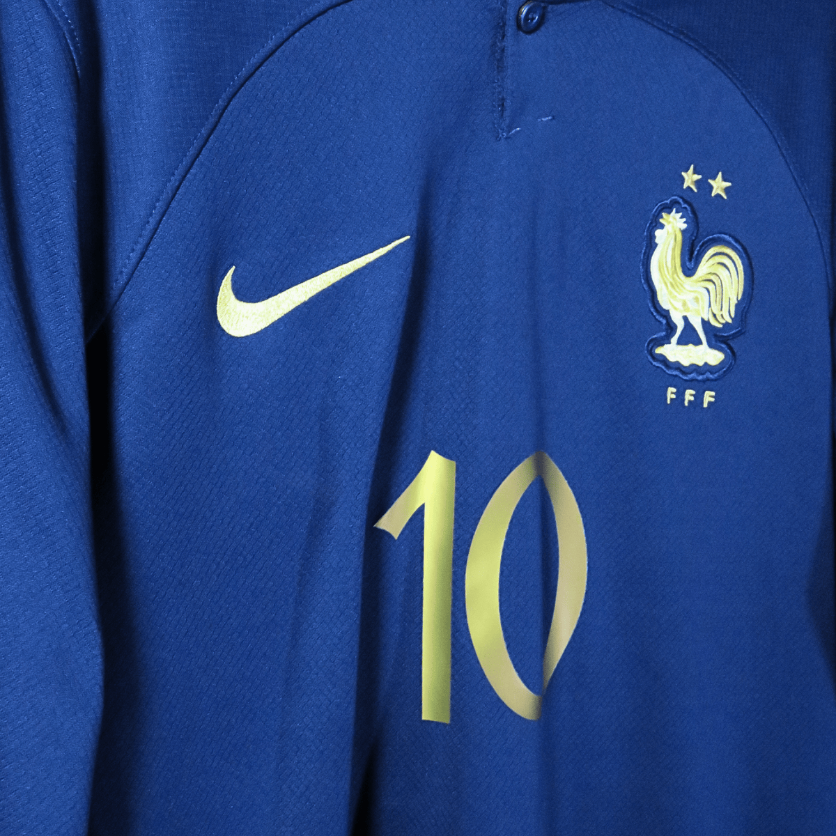 Original France 2022-2023 Home longsleeve football shirt, size M, Mbappé 10 | Nostalgic Football Shirts