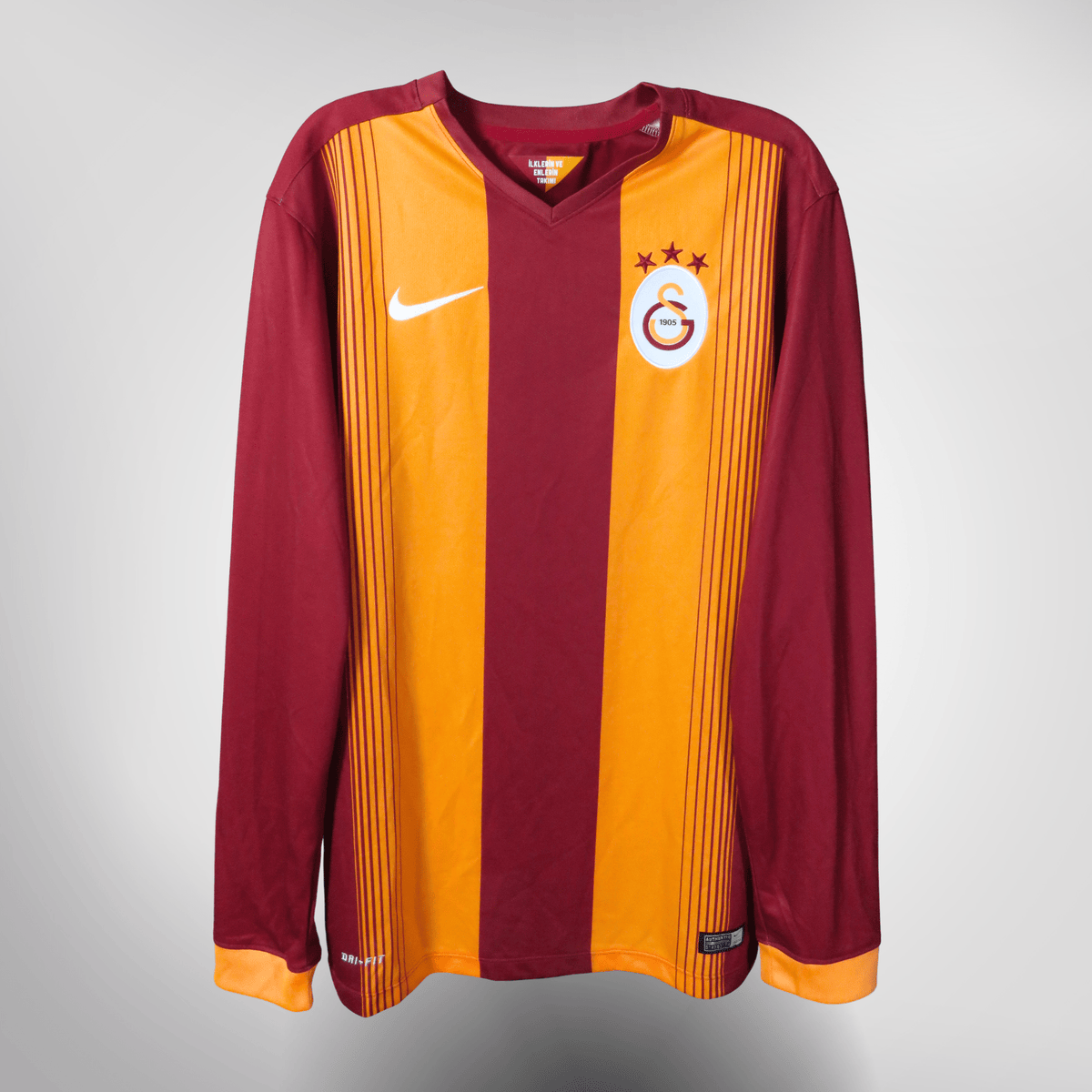 Authentic Nike Galatasaray 2014-2015 Home longsleeve shirt, Sneijder 10 on the back, size M | Nostalgic Football Shirts
