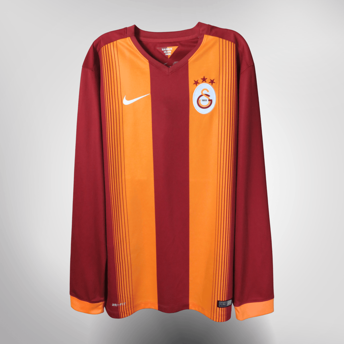 Authentic Nike Galatasaray 2014-2015 Home longsleeve shirt, Sneijder 10 on the back, size XL | Nostalgic Football Shirts