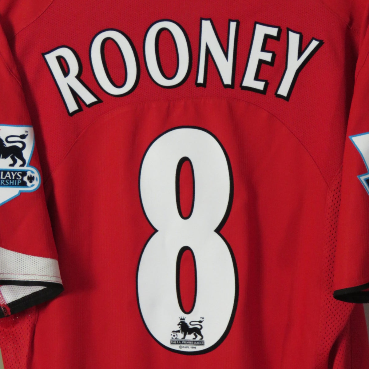 Manchester United 2004-06 Home Rooney #8 Shirt M