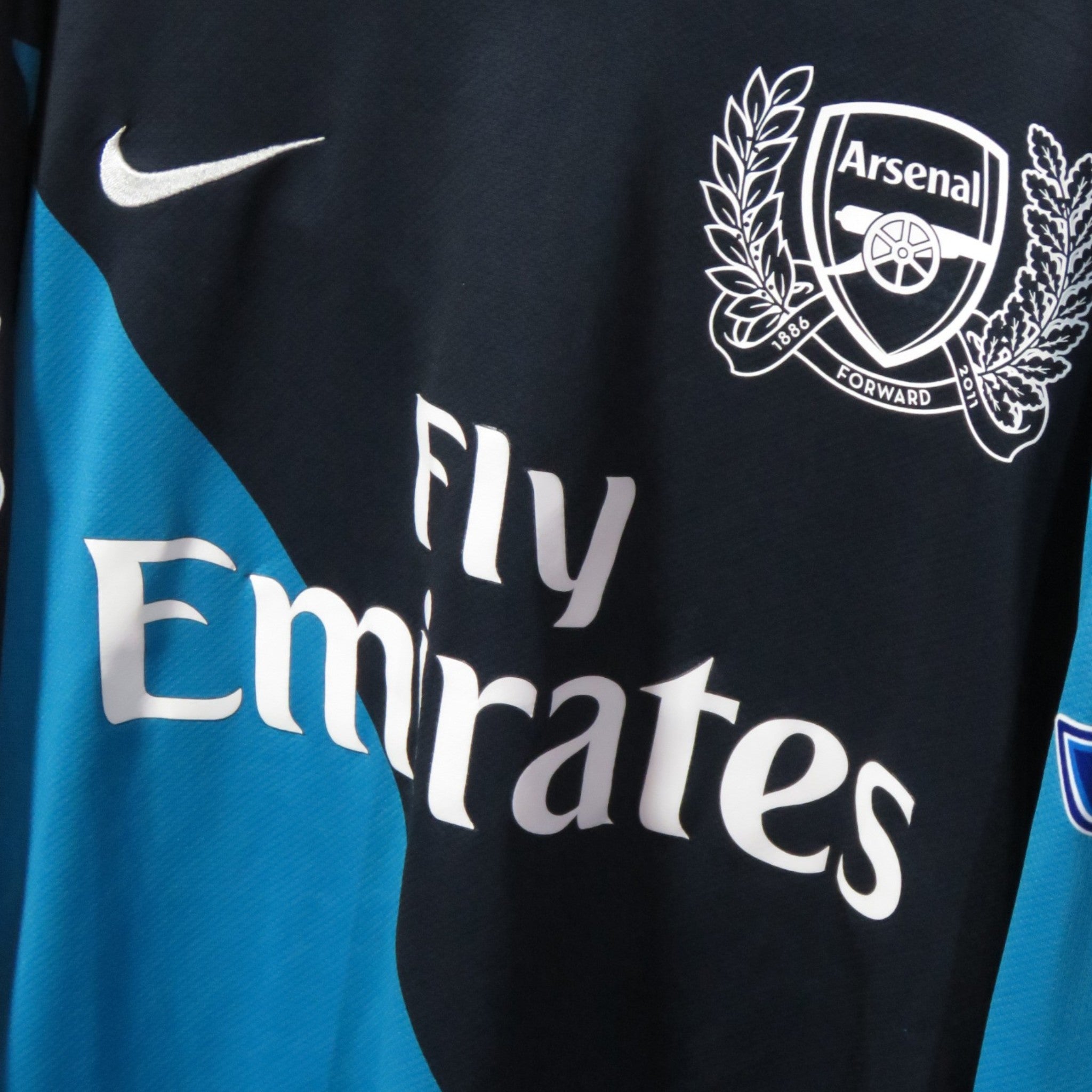 Arsenal 2011-12 Away Henry #12 Shirt M