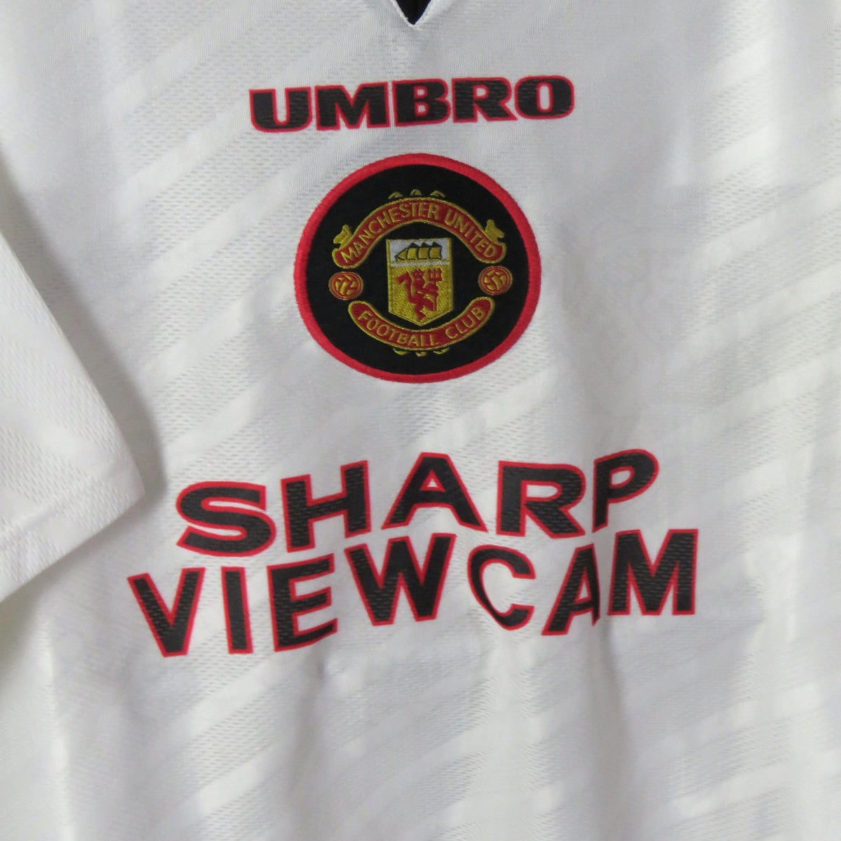 Manchester United 1996-97 Away Cantona #7 Shirt L