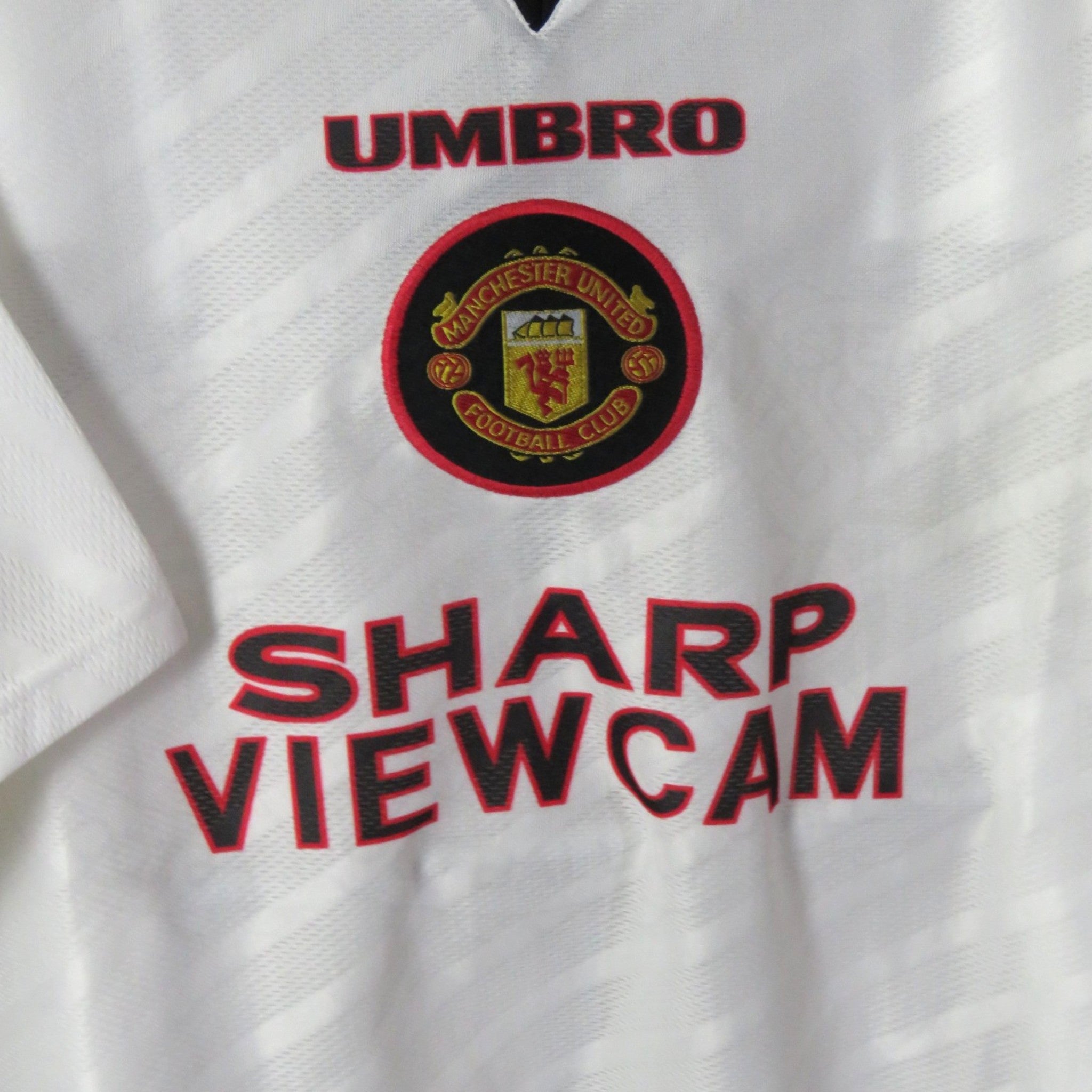 Manchester United 1996-97 Away Cantona #7 Shirt L