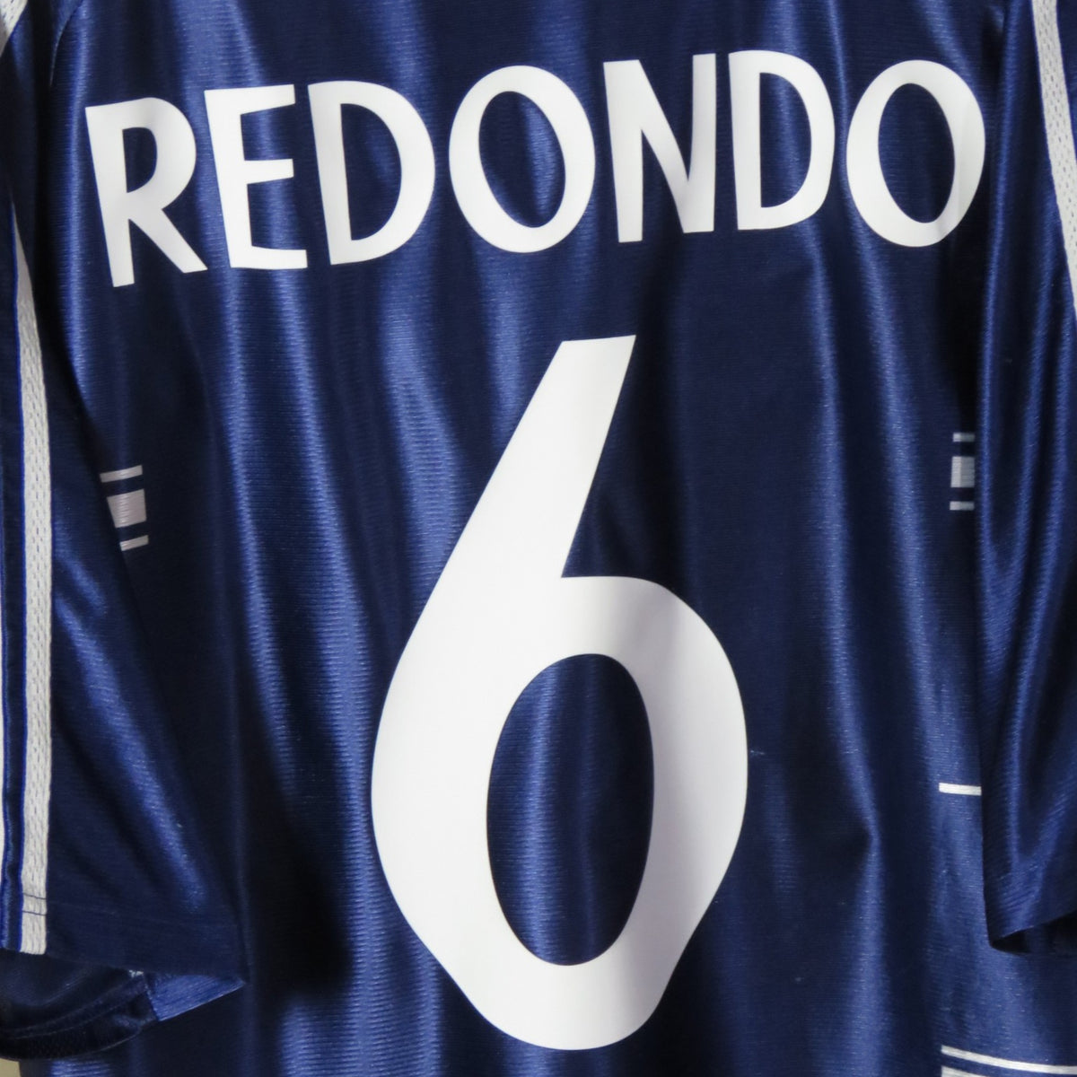 Real Madrid 1998-99 Away Redondo #6 Shirt L