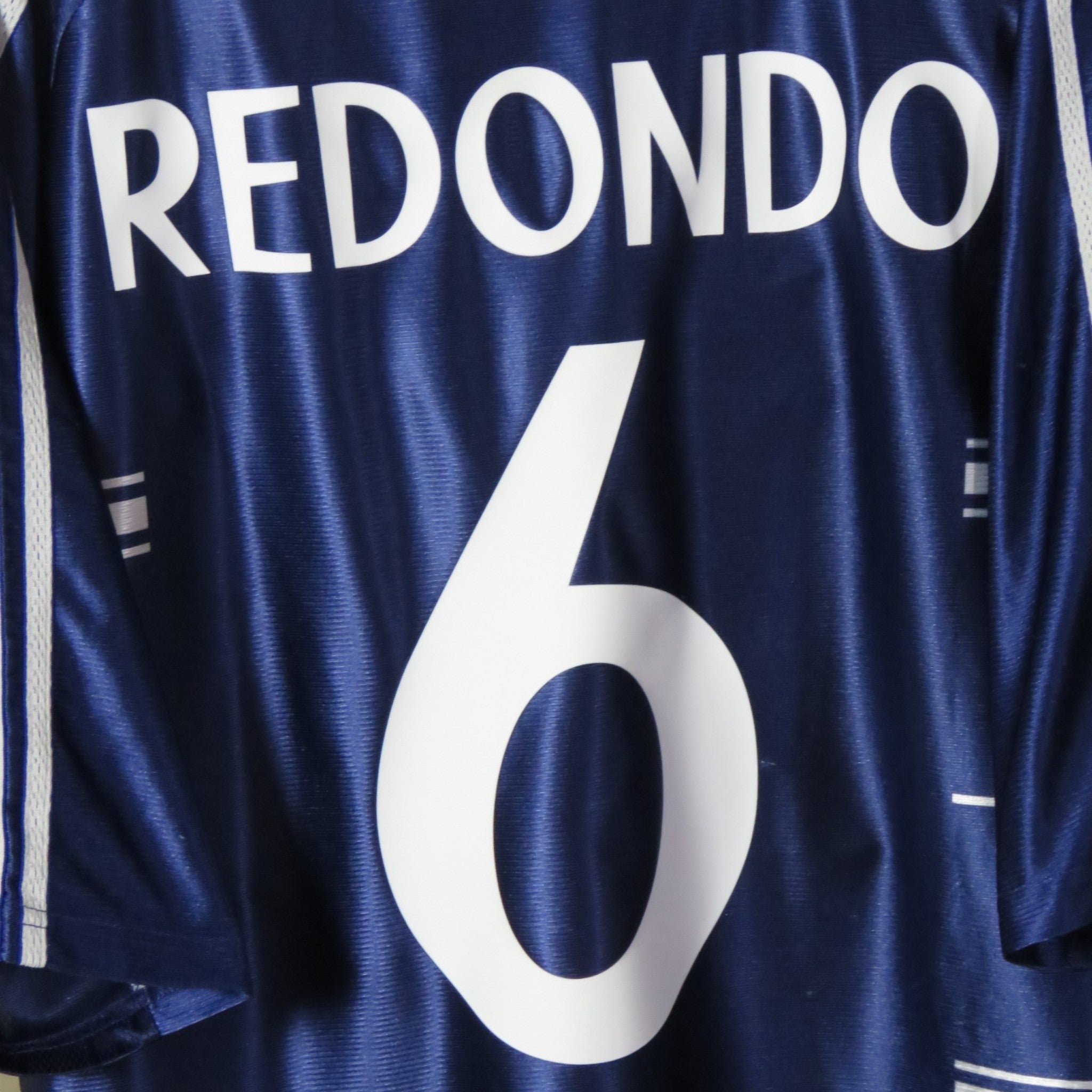 Real Madrid 1998-99 Away Redondo #6 Shirt L