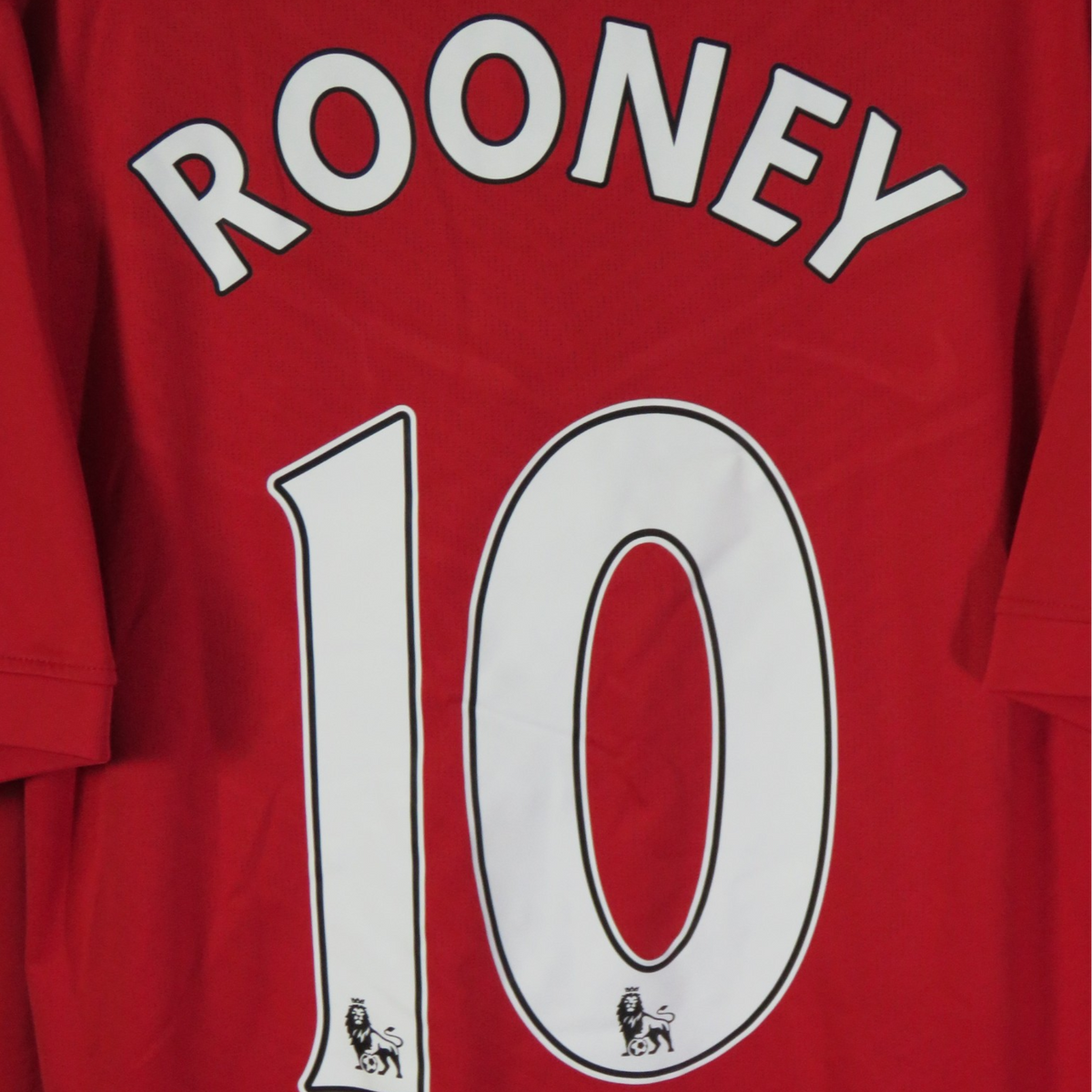 Retro Manchester United 2009-2010 Home football jersey by Nike, Rooney 10, size L, product code 355091-623 | Nostalgic Football Shirts