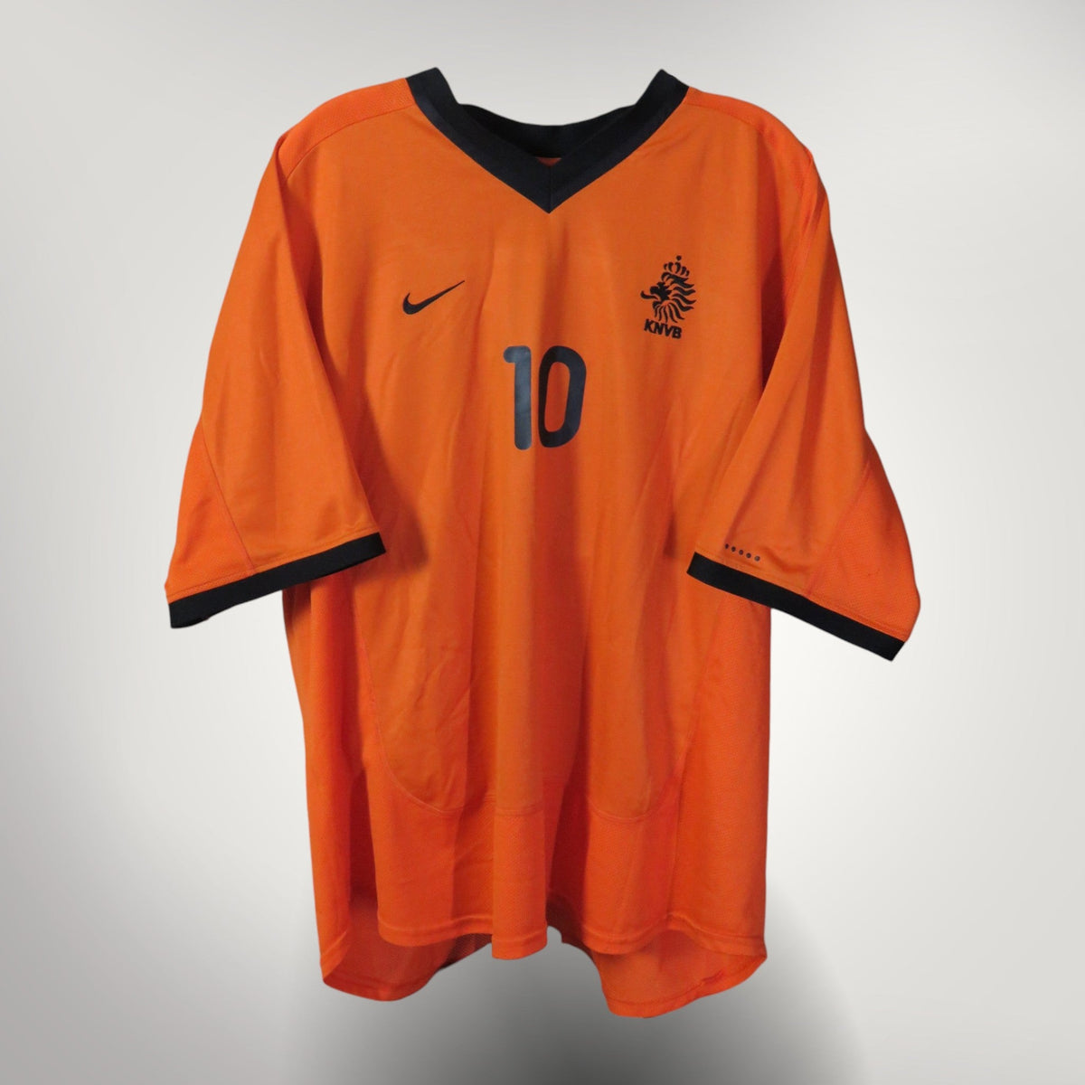Authentic Nike Netherlands 2000-2002 Home shirt, Bergkamp 10 on the back, size XXL | Nostalgic Football Shirts