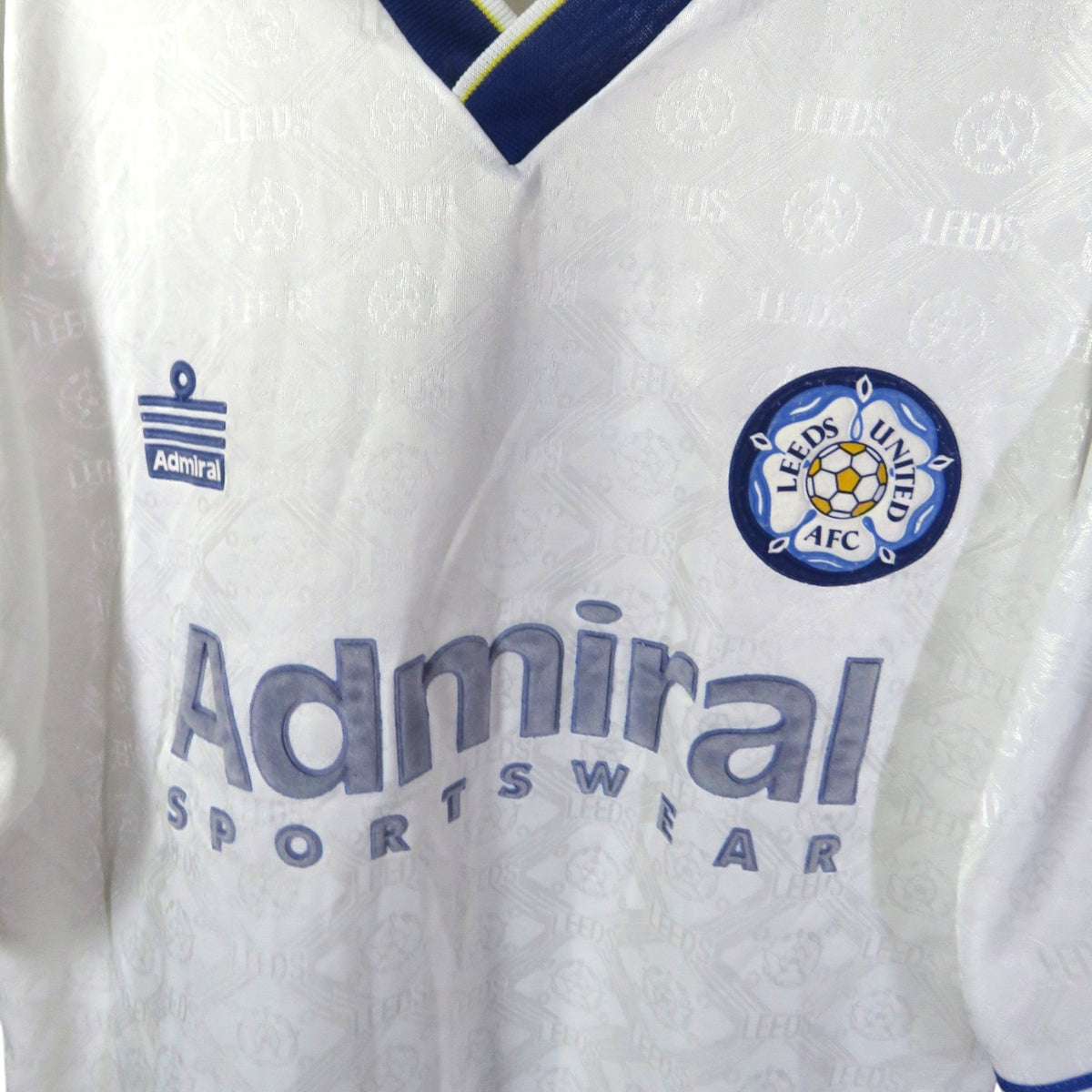 Retro Leeds United 1992-1993 Home football jersey by Admiral, size XL | Nostalgic Football Shirts