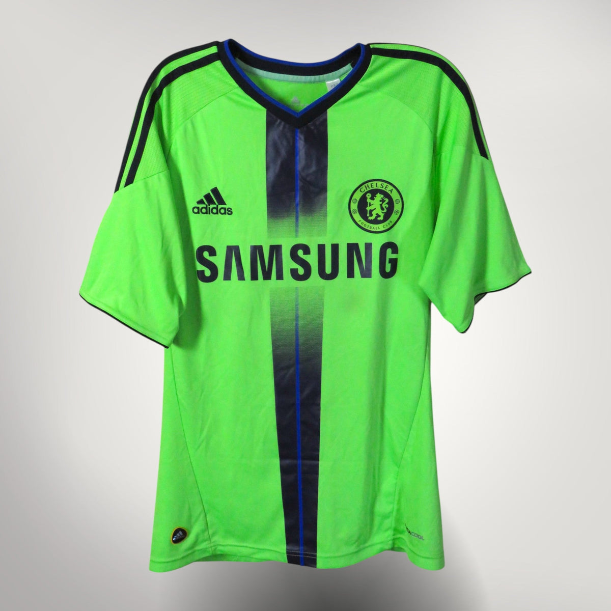 Authentic Adidas Chelsea 2010-2011 Third shirt, Terry 26 on the back, size S, product code P00189 | Nostalgic Football Shirts