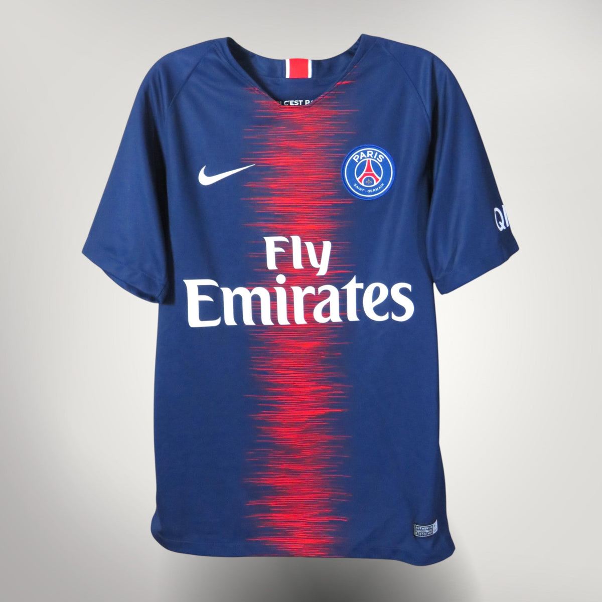 Authentic Nike PSG 2018-2019 Home shirt, Mbappé 7 on the back, size S, product code 894432-411 | Nostalgic Football Shirts