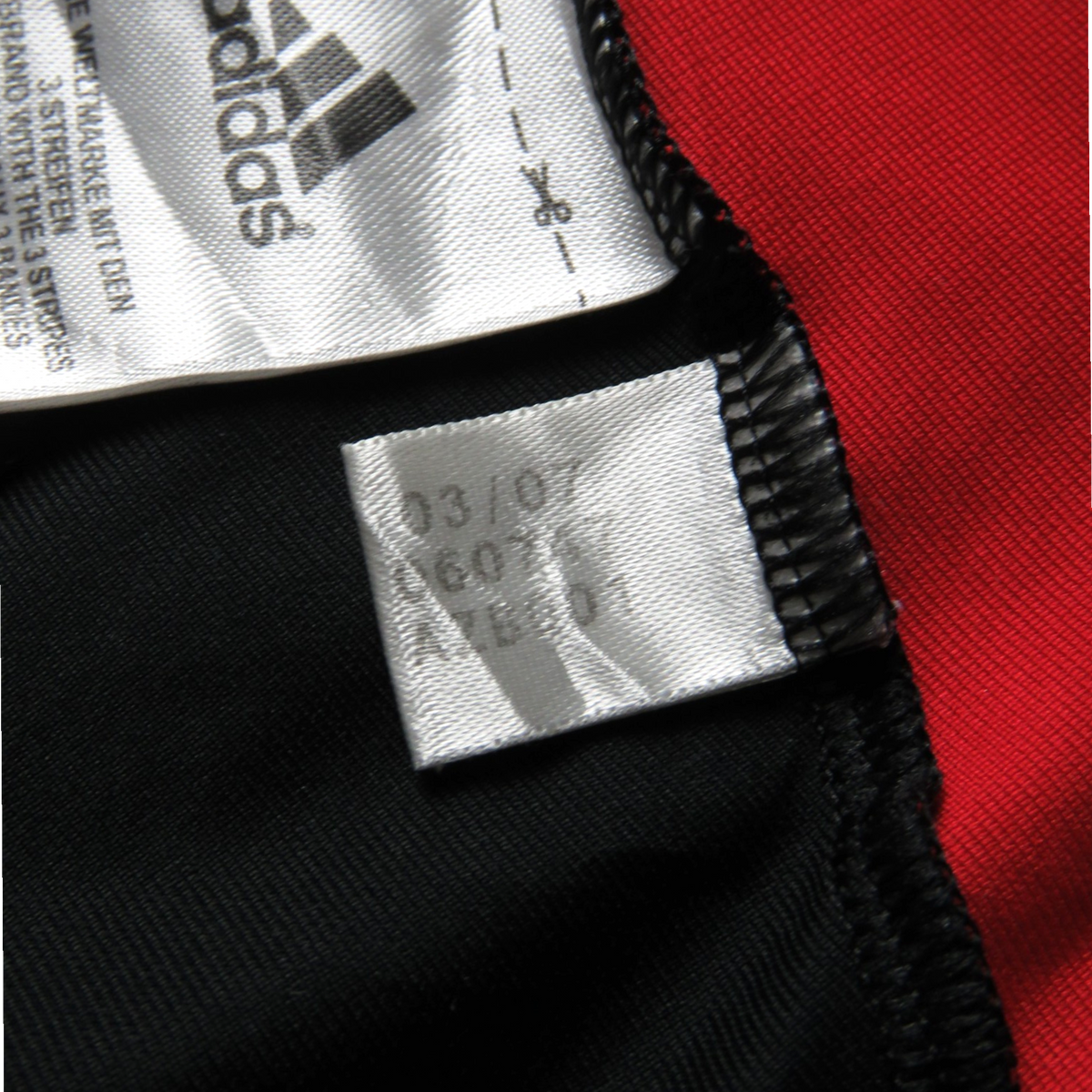Original AC Milan 2006-2007 Home football shirt, size M, Kaká 22, product code 060747 | Nostalgic Football Shirts
