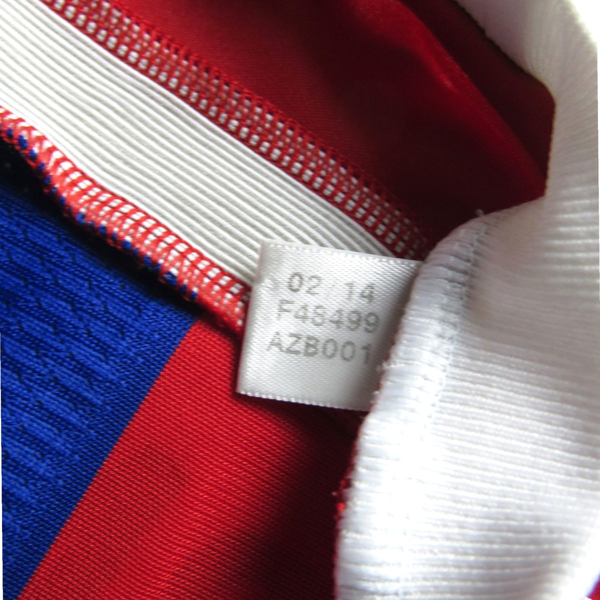 Authentic Adidas Bayern Munich 2014-2015 Home shirt, Götze 19 on the back, size S, product code F48499 | Nostalgic Football Shirts