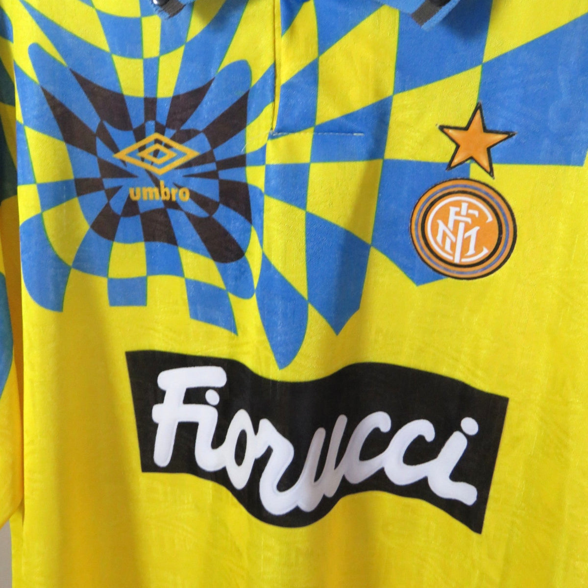 Retro Inter Milan 1992-1994 Third football jersey by Umbro, size L | Nostalgic Football Shirts