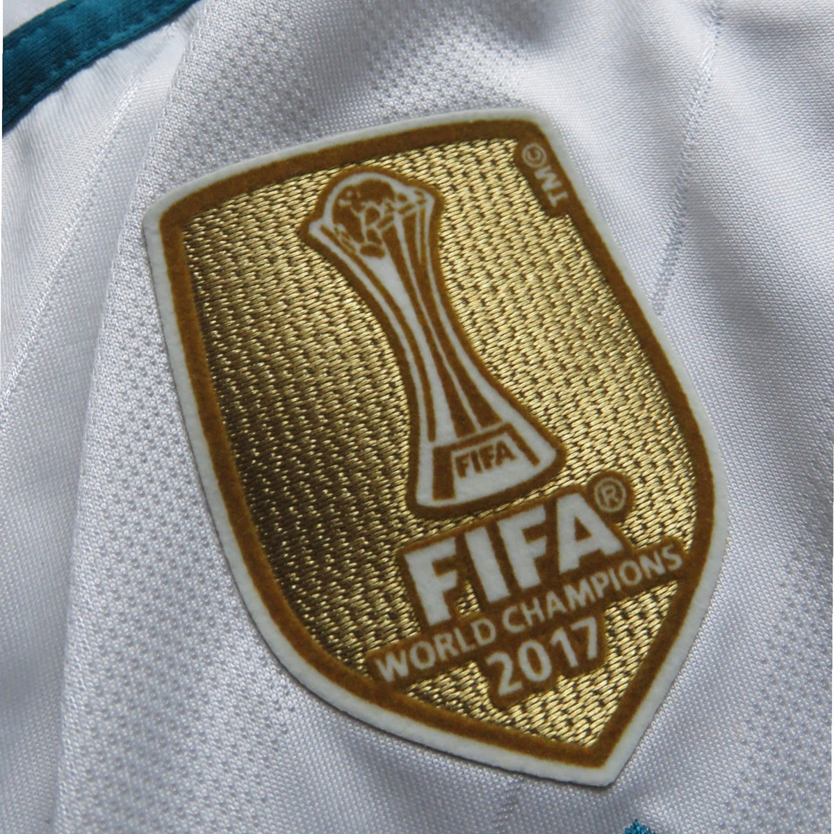 Original Real Madrid 2017-2018 Home longsleeve football shirt, size M, Ronaldo 7, product code B31106 | Nostalgic Football Shirts
