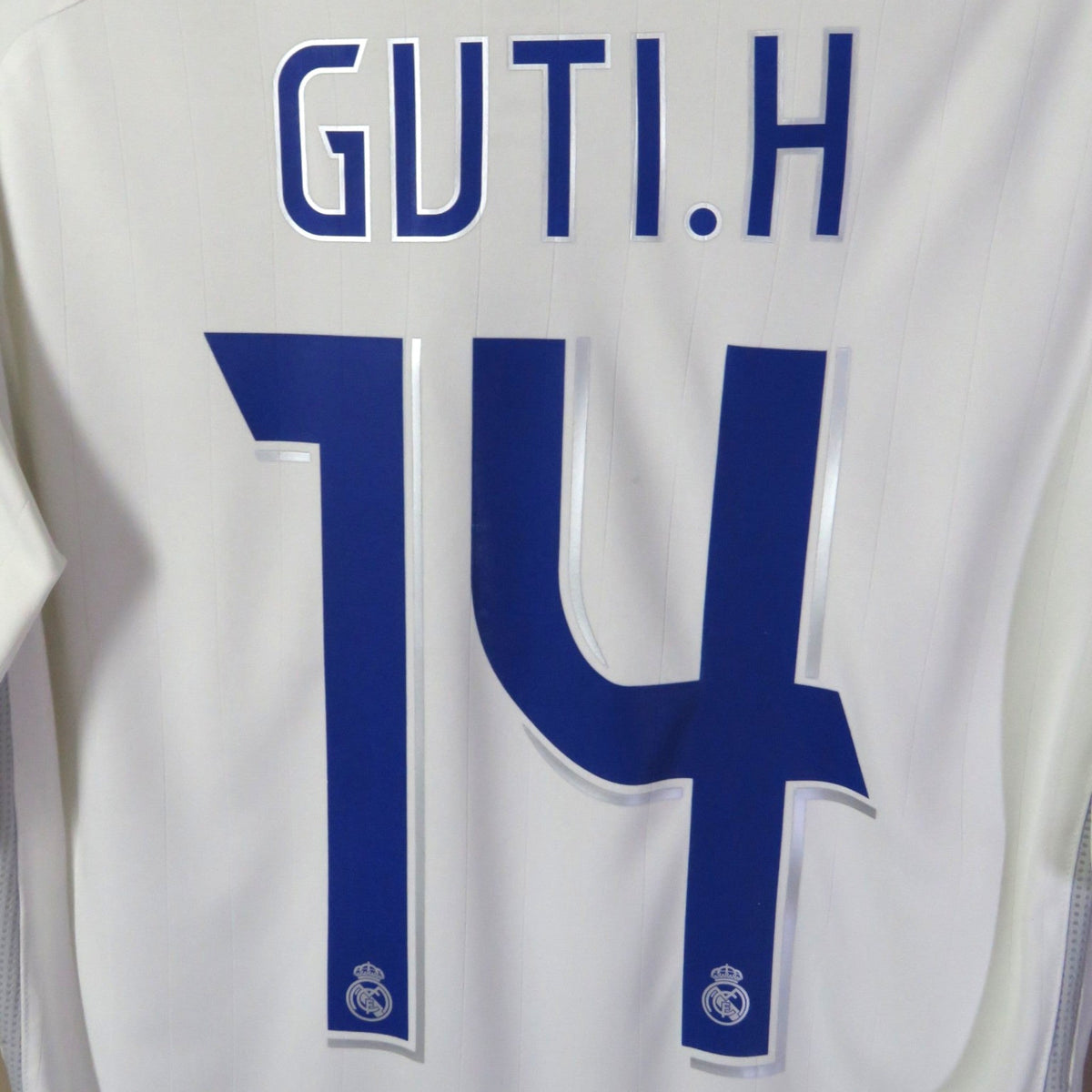 Retro Real Madrid 2006-2007 Home football jersey by Adidas, Guti 14, size M, product code 060879 | Nostalgic Football Shirts