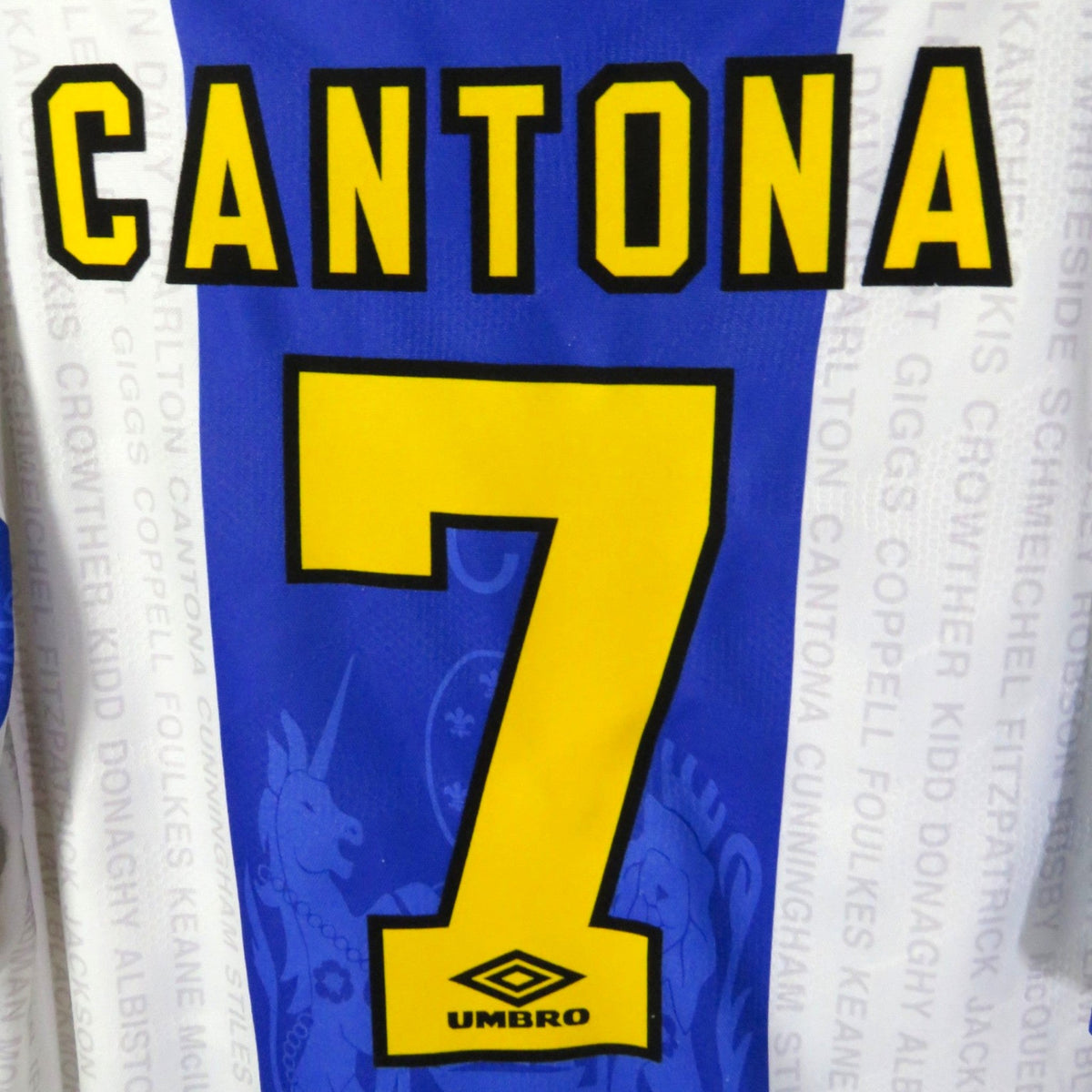 Retro Manchester United 1994-1996 Third football jersey by Umbro, Cantona 7, size L | Nostalgic Football Shirts