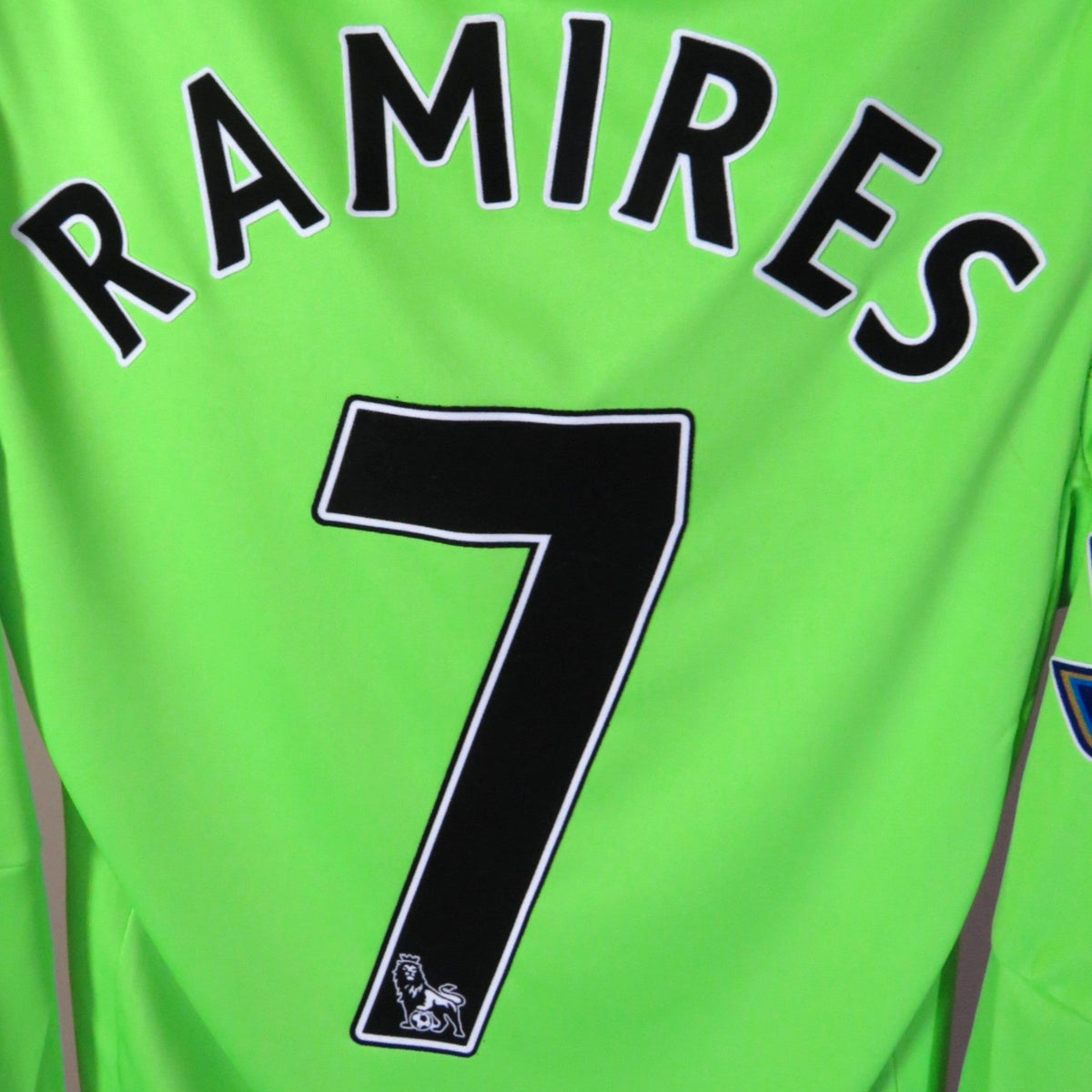 Retro Chelsea 2010-2011 Third football jersey by Adidas, Ramires 7, size M, product code P00124 | Nostalgic Football Shirts