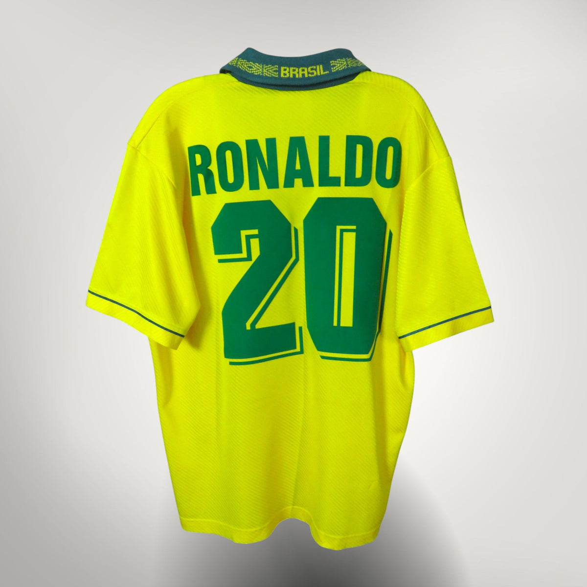 Vintage Brazil 1993-1994 Home football shirt with Ronaldo 20 print, size L | Nostalgic Football Shirts