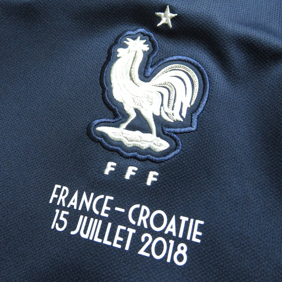 Original France 2018 Home football shirt, size L, Mbappé 10, product code 893872-451 | Nostalgic Football Shirts