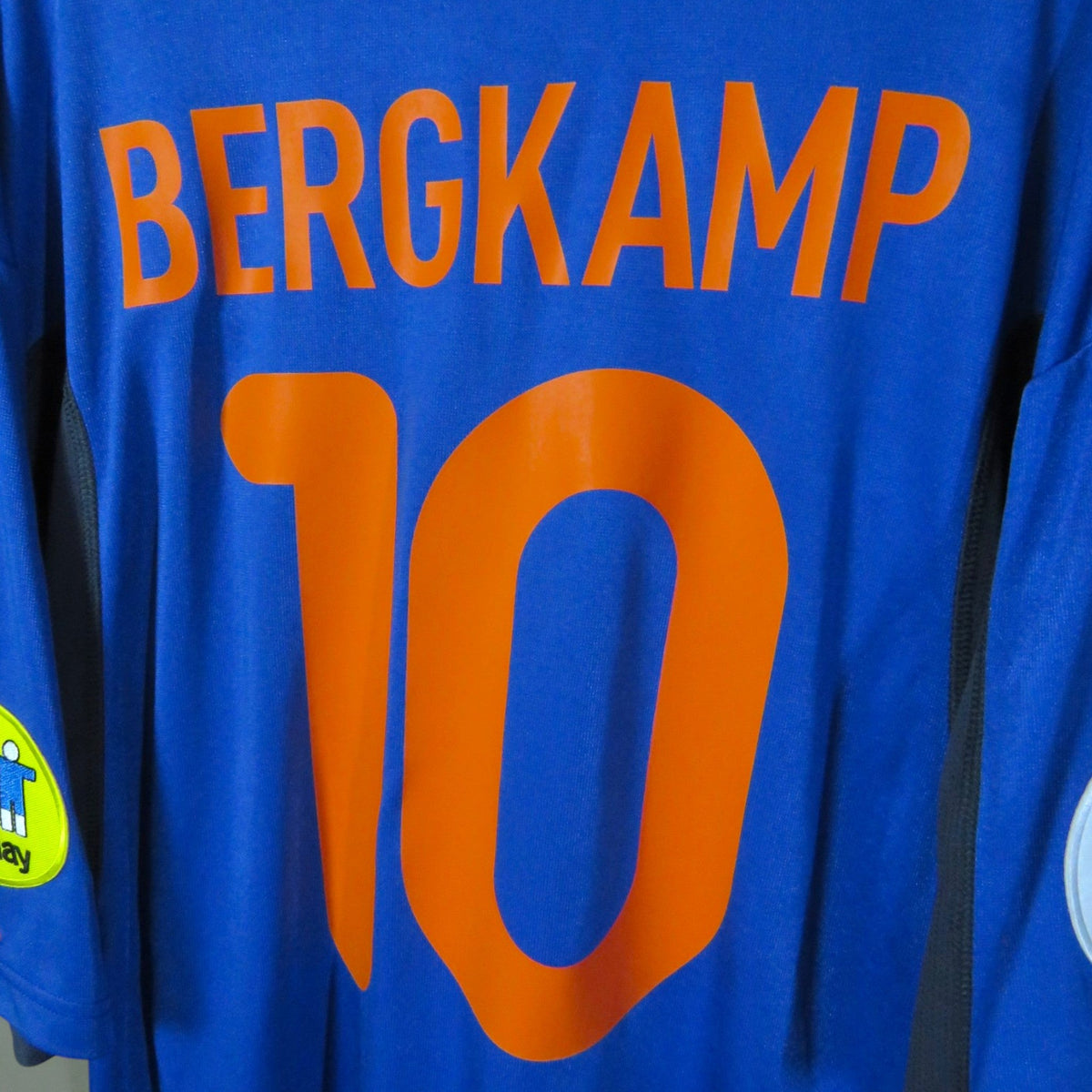 Retro Netherlands 2000-2002 Away football jersey by Nike, Bergkamp 10, size XL | Nostalgic Football Shirts
