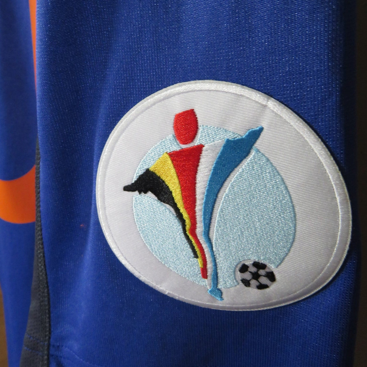 Original Netherlands 2000-2002 Away football shirt, size XL, Bergkamp 10 | Nostalgic Football Shirts
