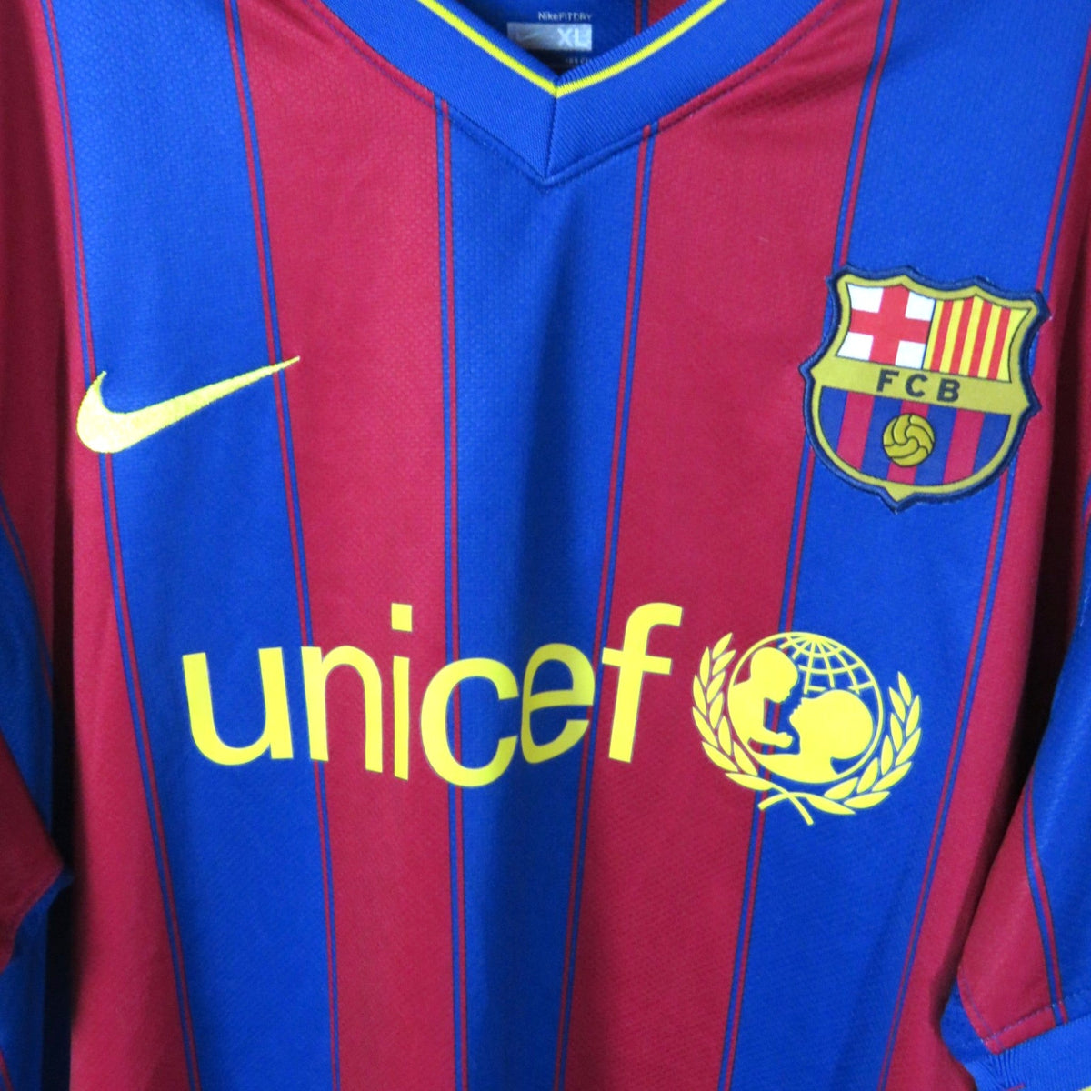 FC Barcelona 2009-10 Home Messi #10 Shirt XL