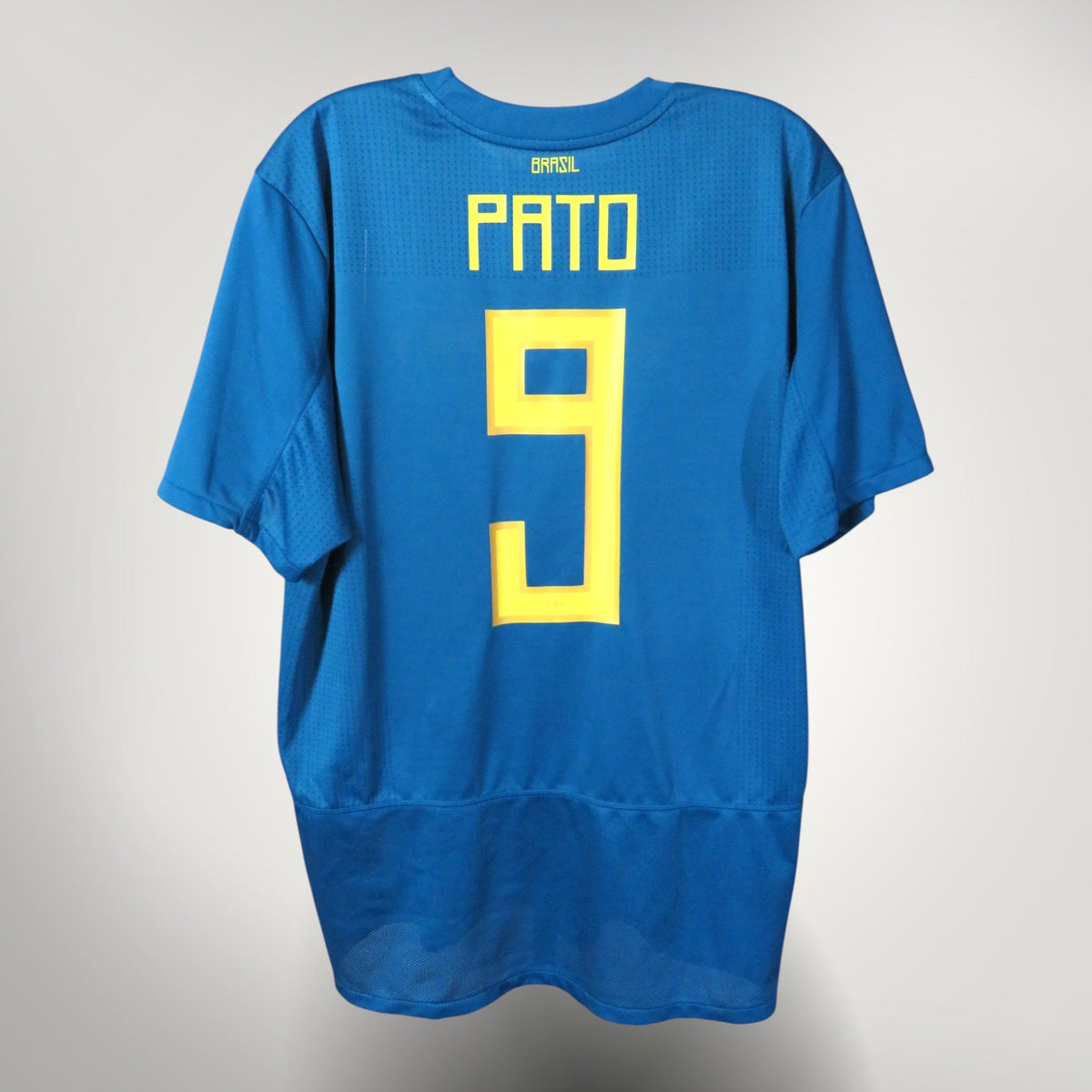 Brazil 2011-12 Away Pato #9 Shirt L