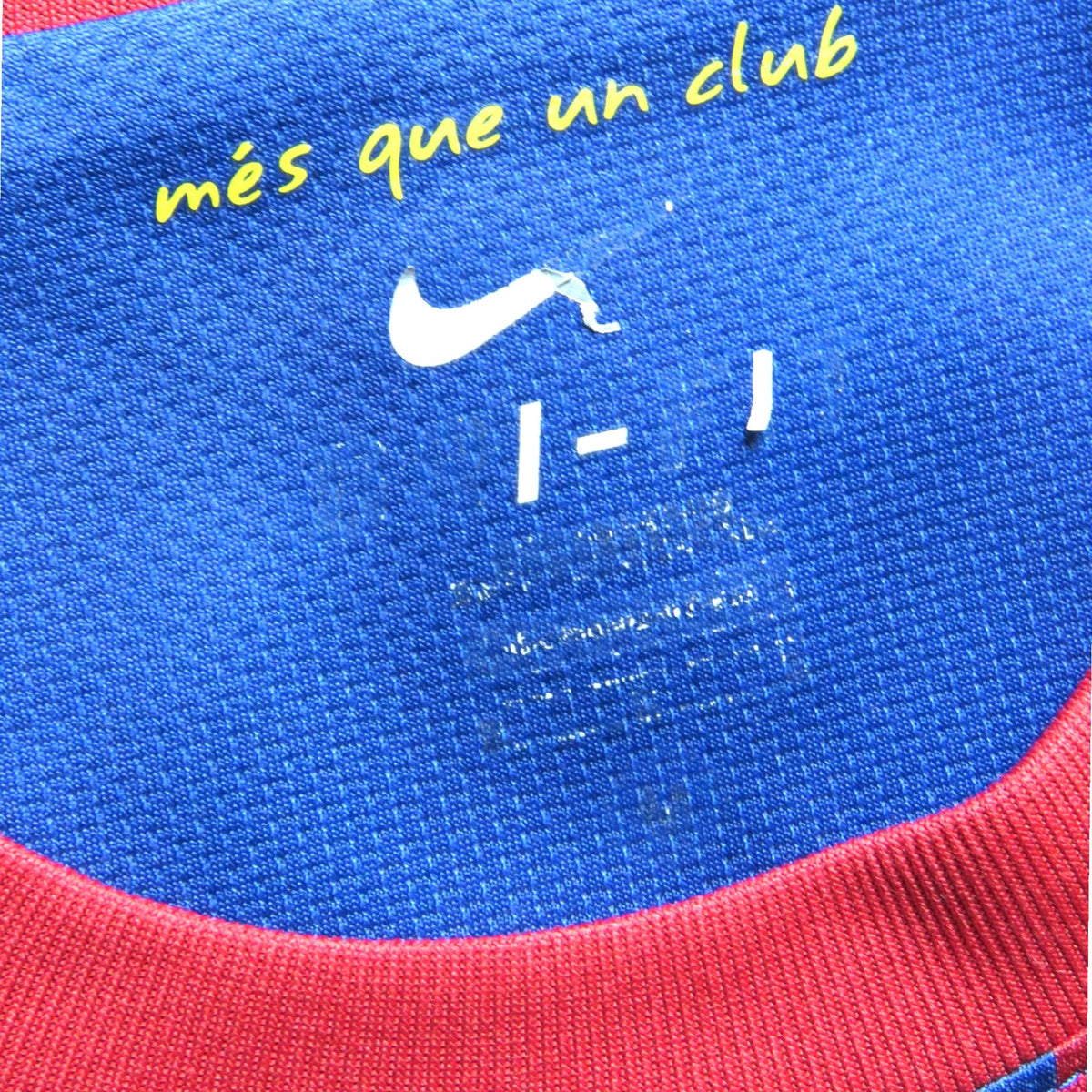 FC Barcelona 2011-12 Home Iniesta #8 Shirt M