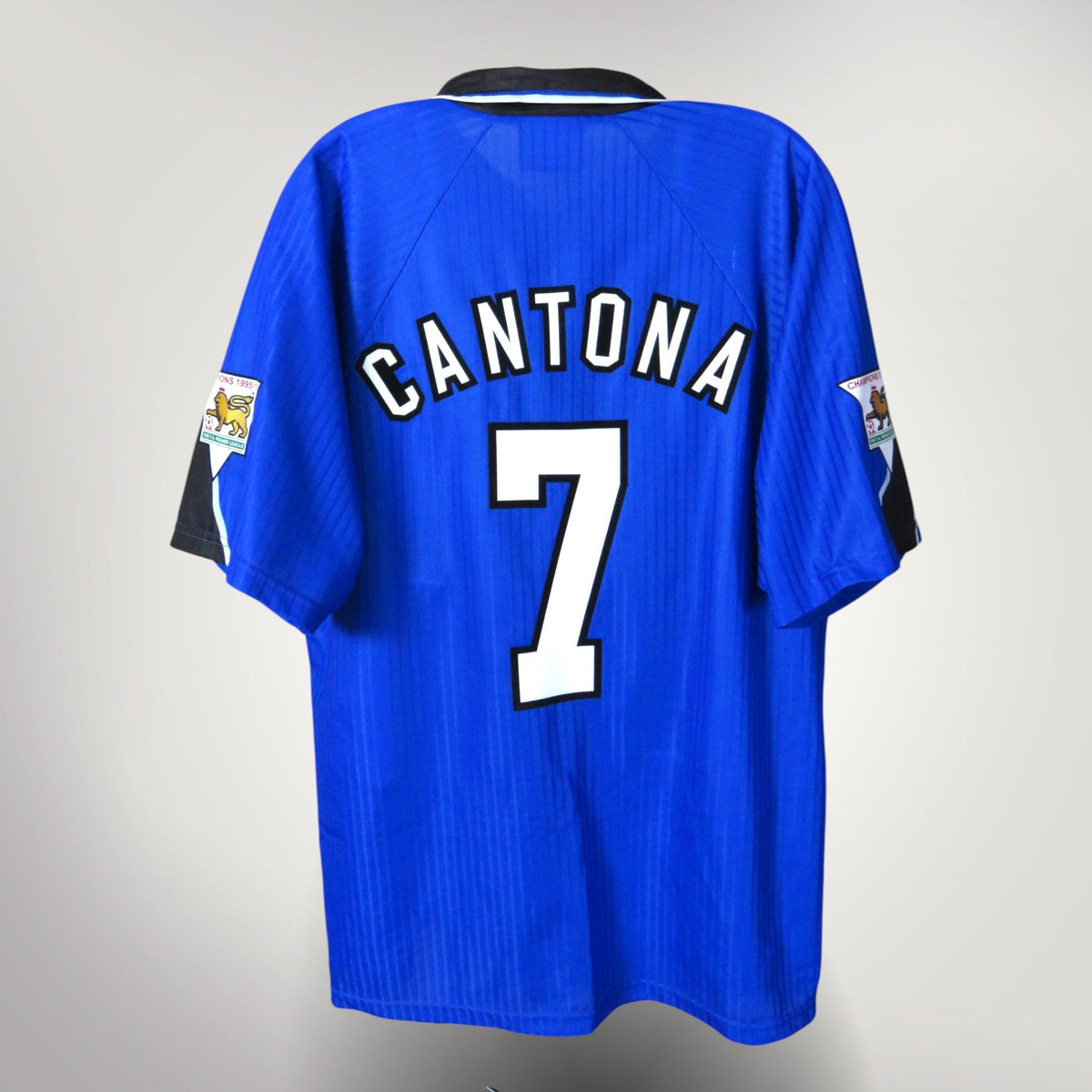 Manchester United 1996-98 Third Cantona #7 Shirt XL