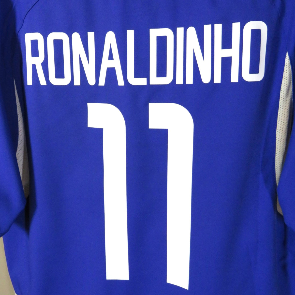 Brazil 2002-04 Away Ronaldinho #11 Shirt M