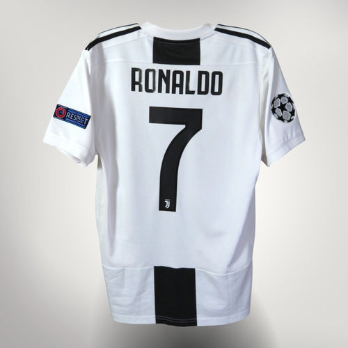 Juventus 2018-19 Home Ronaldo #7 Shirt M
