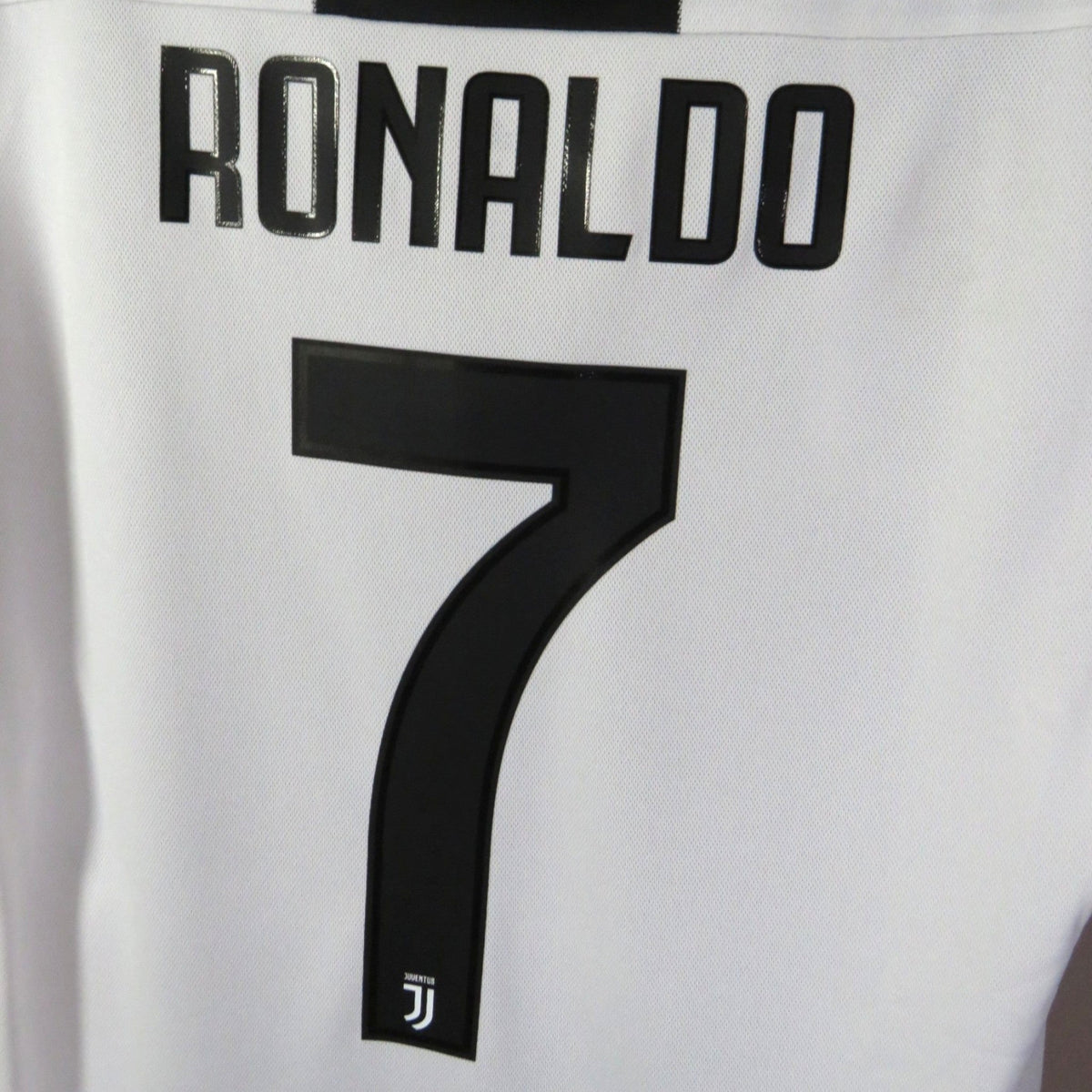 Juventus 2018-19 Home Ronaldo #7 Shirt M