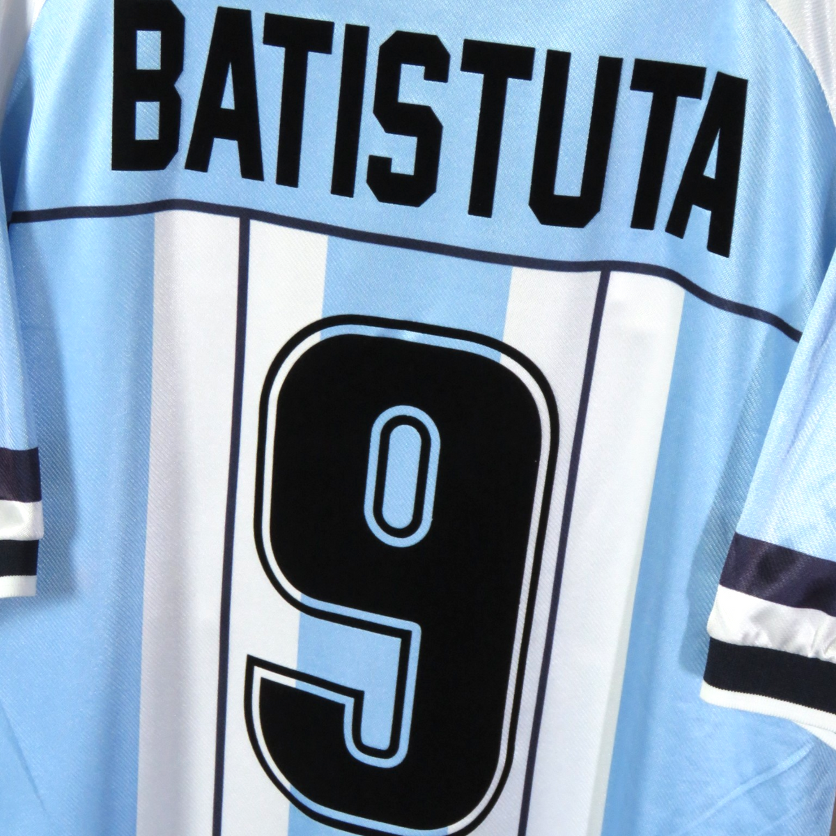 Argentina 2000-01 Home Batistuta #9 Shirt L