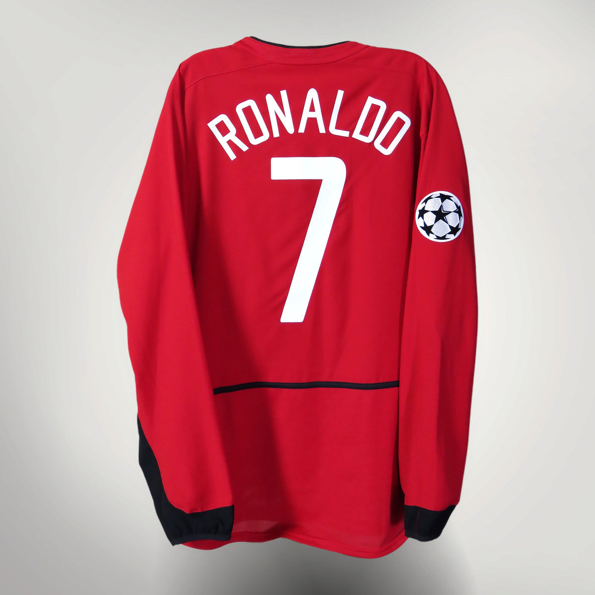 Manchester United 2002-2004 Home Longsleeve shirt, Ronaldo 7, Nike, size M, product code 184948 | Nostalgic Football Shirts