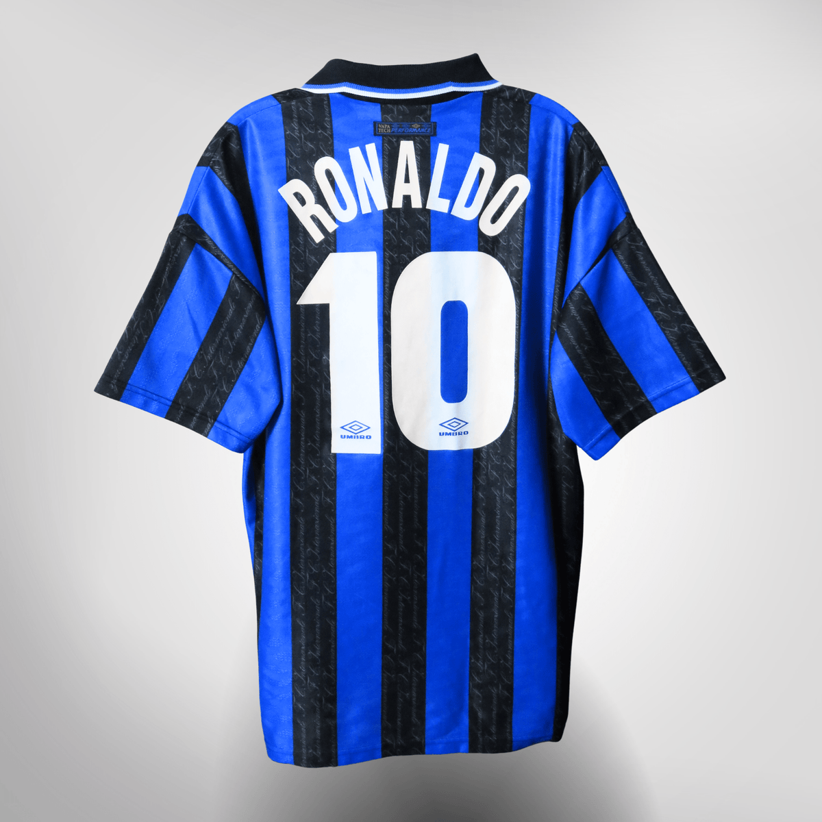 Vintage Inter 1997-1998 Home football shirt with Ronaldo 10 print, size XL | Nostalgic Football Shirts