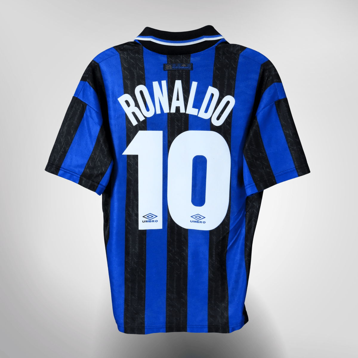 Vintage Inter Milan 1997-1998 Home football shirt with Ronaldo 10 print, size M | Nostalgic Football Shirts