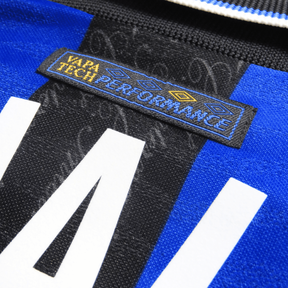 Original Inter Milan 1997-1998 Home football shirt, size M, Ronaldo 10 | Nostalgic Football Shirts