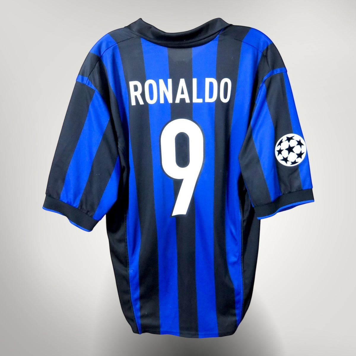 Vintage Inter Milan 1998-1999 Home football shirt with Ronaldo 9 print, size L | Nostalgic Football Shirts