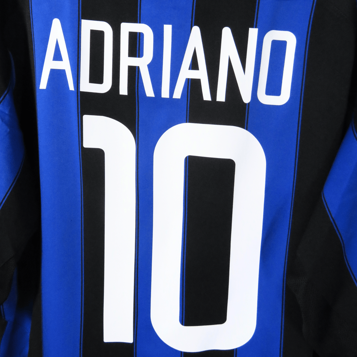 Retro Inter Milan 2003-2004 Home brand new with tags football jersey by Nike, Adriano 10, size XL | Nostalgic Football Shirts