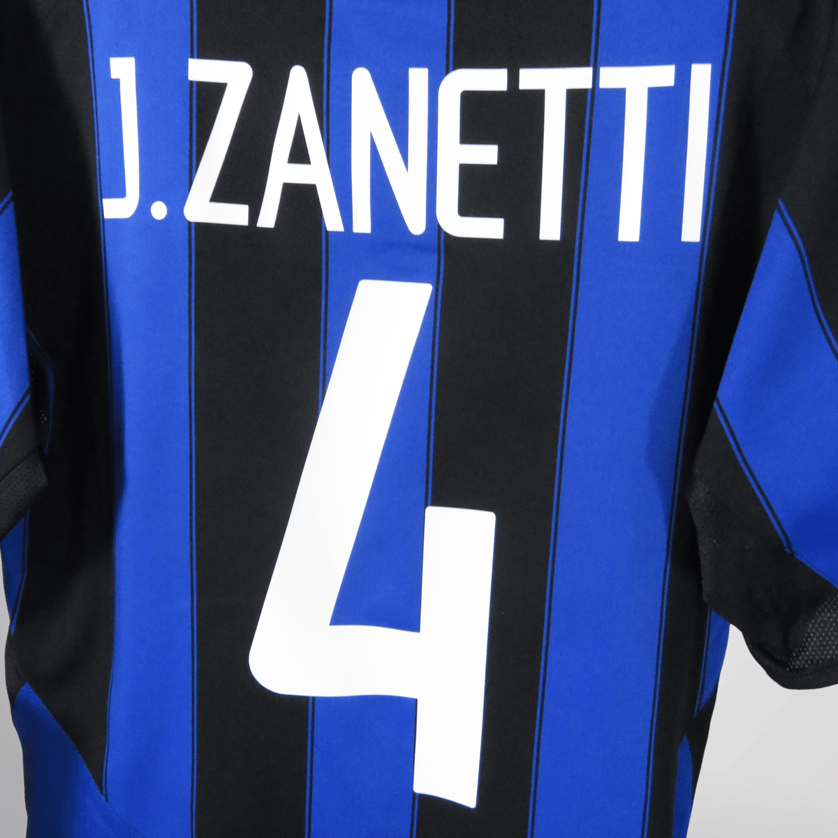 Retro Inter Milan 2003-2004 Home brand new with tags football jersey by Nike, Zanetti 4, size S | Nostalgic Football Shirts