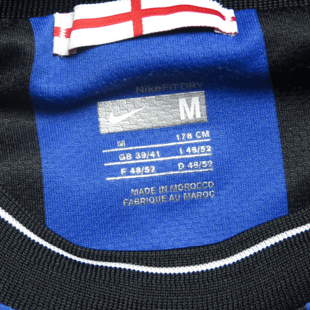 Vintage Inter Milan 2009-2010 Home football shirt with Sneijder 10 print, size M | Nostalgic Football Shirts