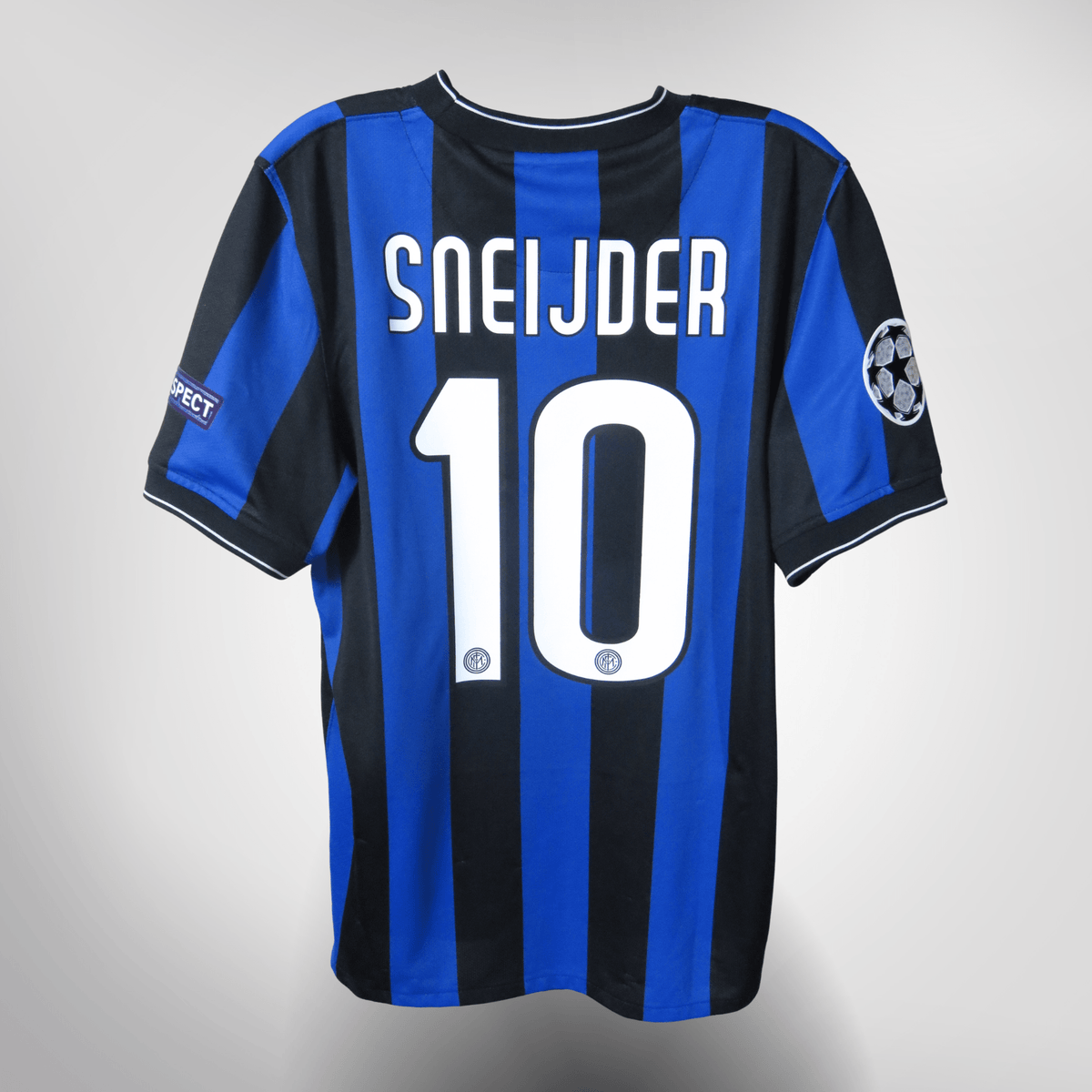 Vintage Inter Milan 2009-2010 Home football shirt with Sneijder 10 print, size M | Nostalgic Football Shirts