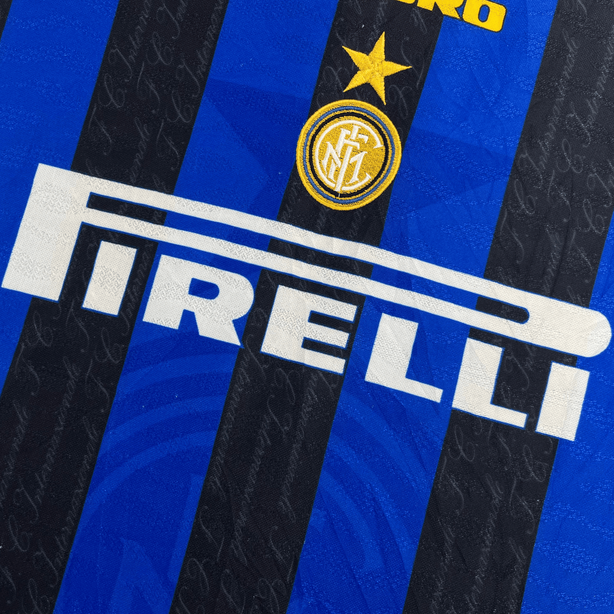 Inter Milan 1996-97 Home Djorkaeff #6 Shirt XL