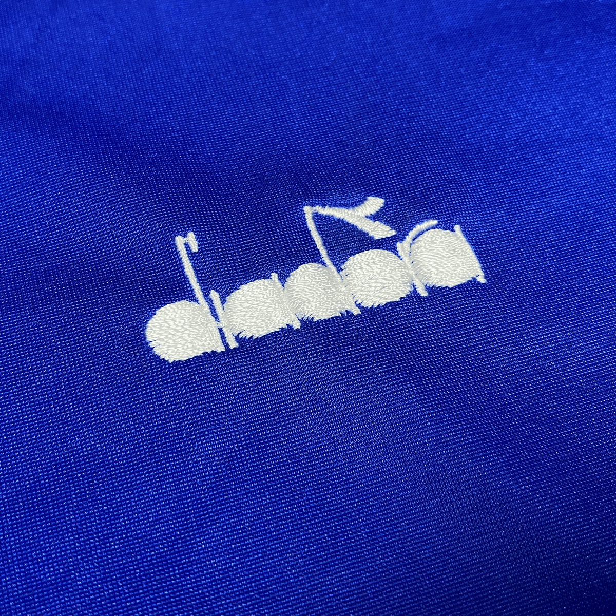Authentic Diadora Italy 1986-1990 Home longsleeve shirt, size M | Nostalgic Football Shirts