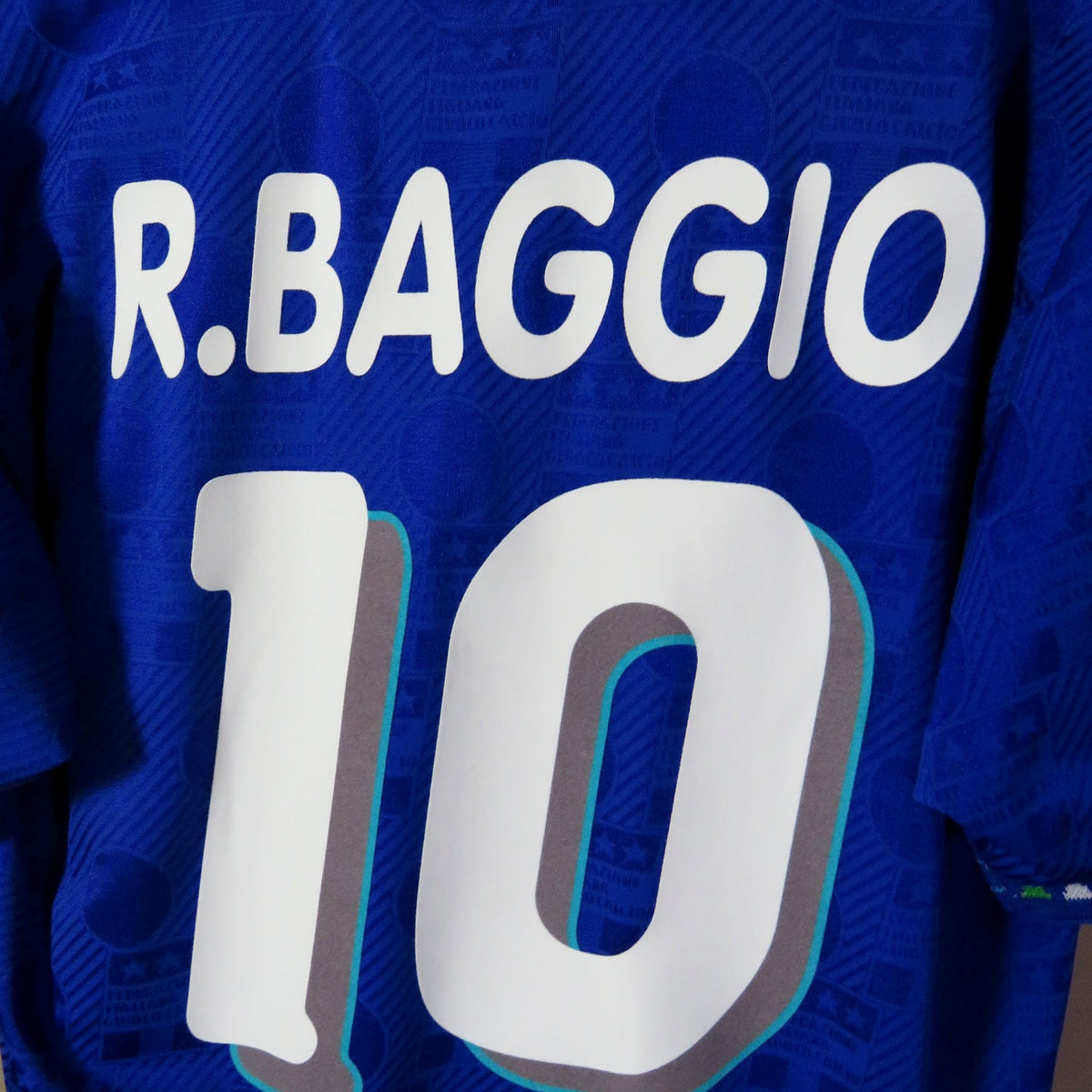 Italy 1994 Home shirt, Baggio 10, Diadora, size L | Nostalgic Football Shirts
