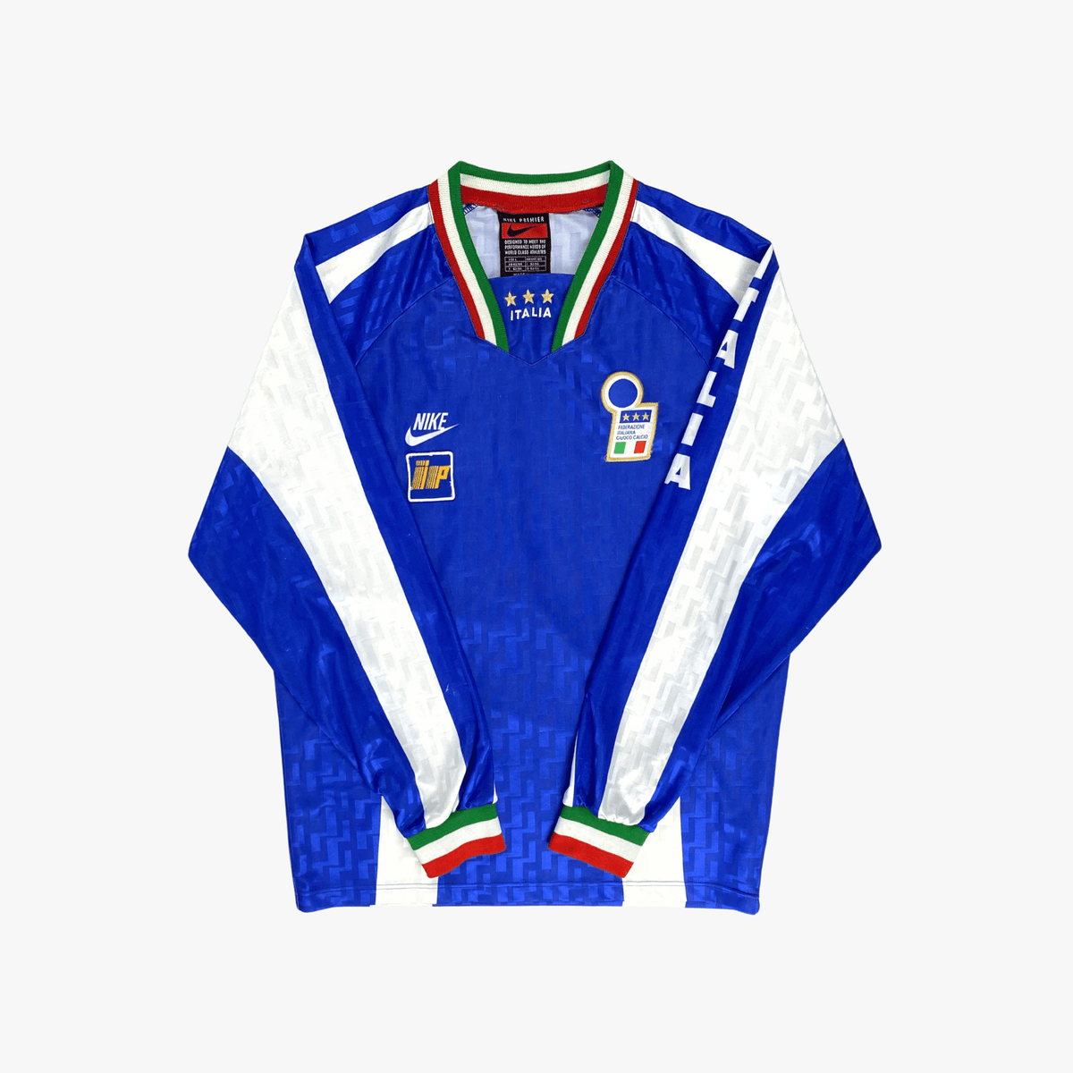 Vintage Italy 1996-1997 Training longsleeve football shirt, size L | Nostalgic Football Shirts