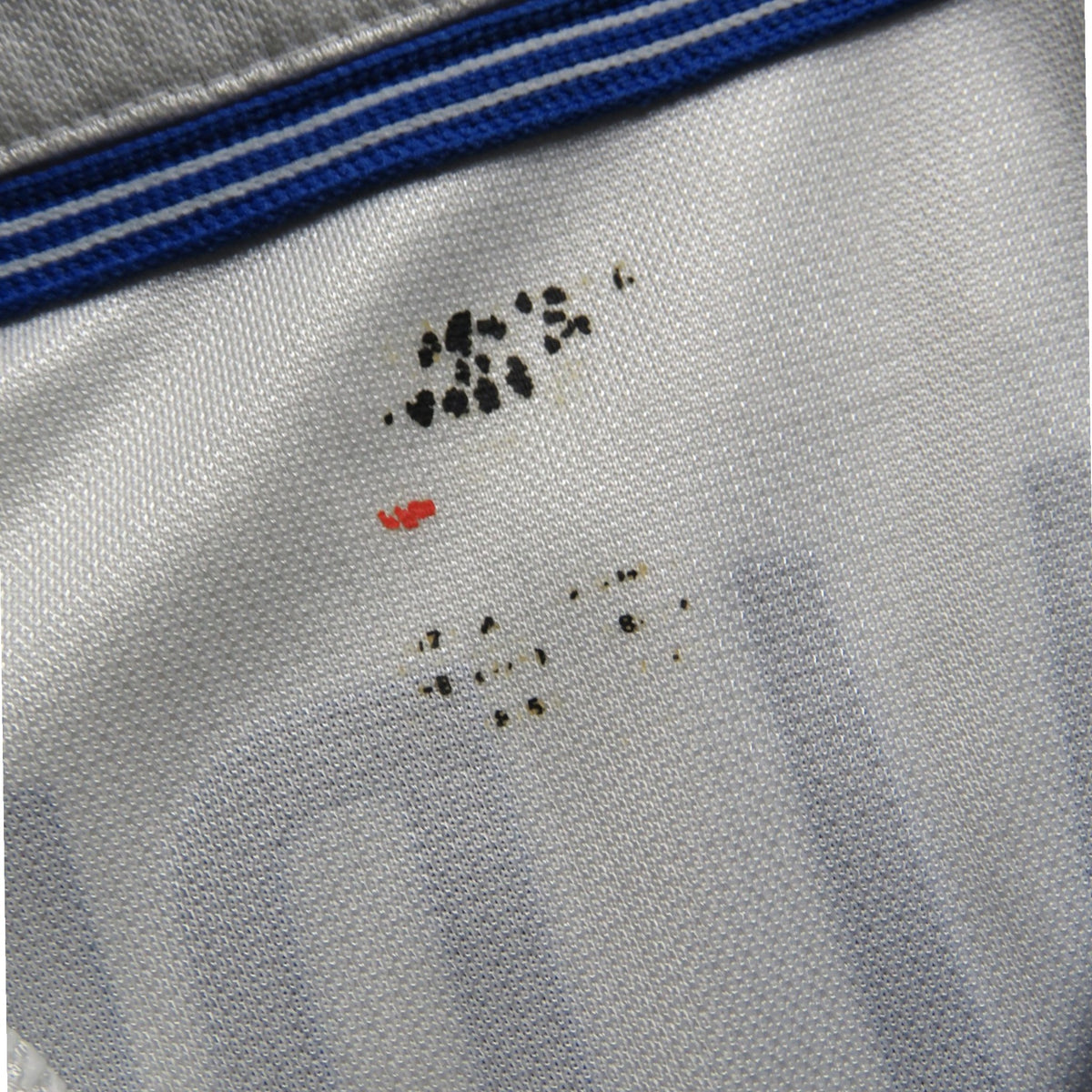 Vintage Italy 1997-1998 Away football shirt with Maldini 3 print, size M | Nostalgic Football Shirts
