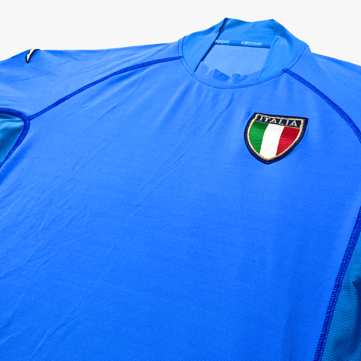 Original Italy 2002-2003 Home football shirt, size M | Nostalgic Football Shirts