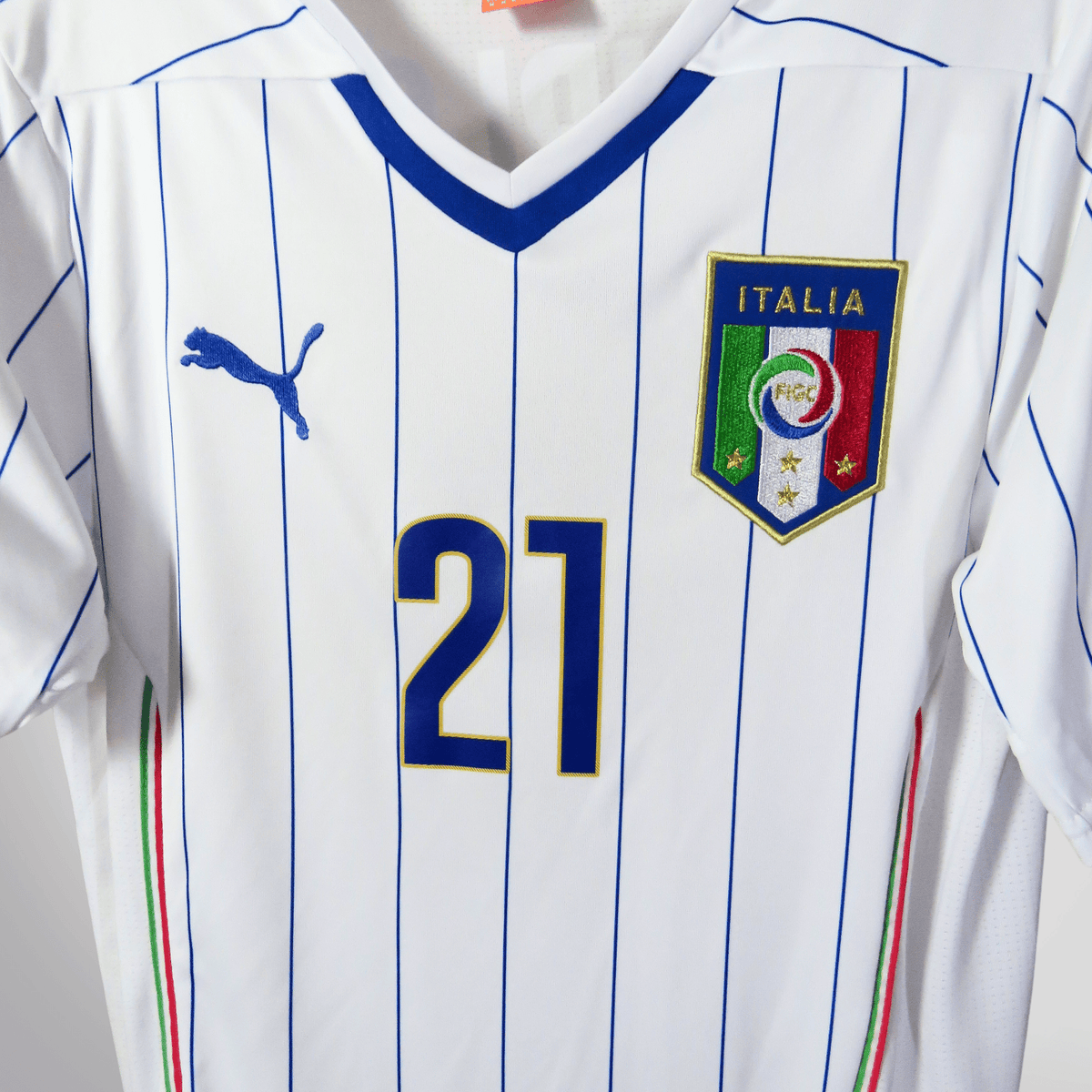 Original Italy 2014-2015 Away football shirt, size M, Pirlo 21 | Nostalgic Football Shirts