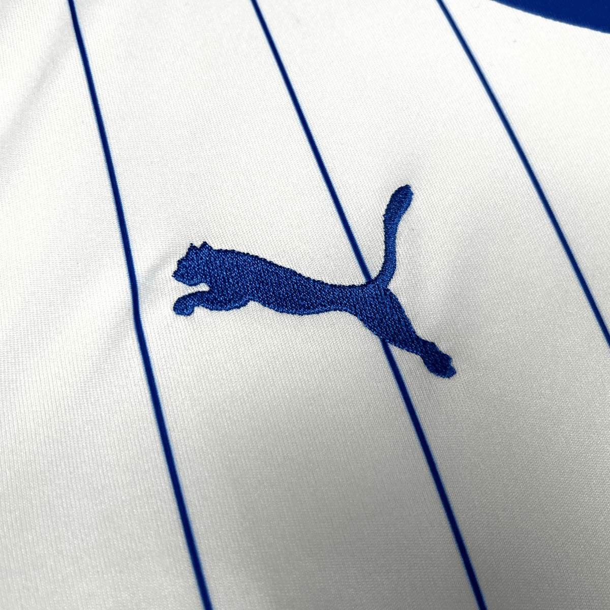 Authentic Puma Italy 2014-2015 Away shirt, size M | Nostalgic Football Shirts